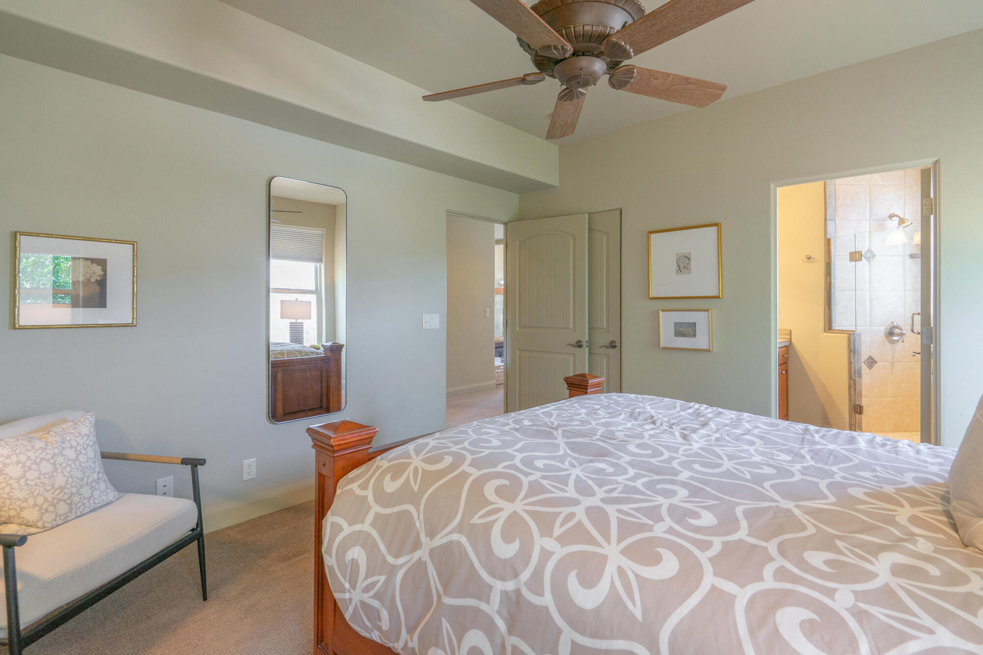 POINT VISTA CONDOS - Residential