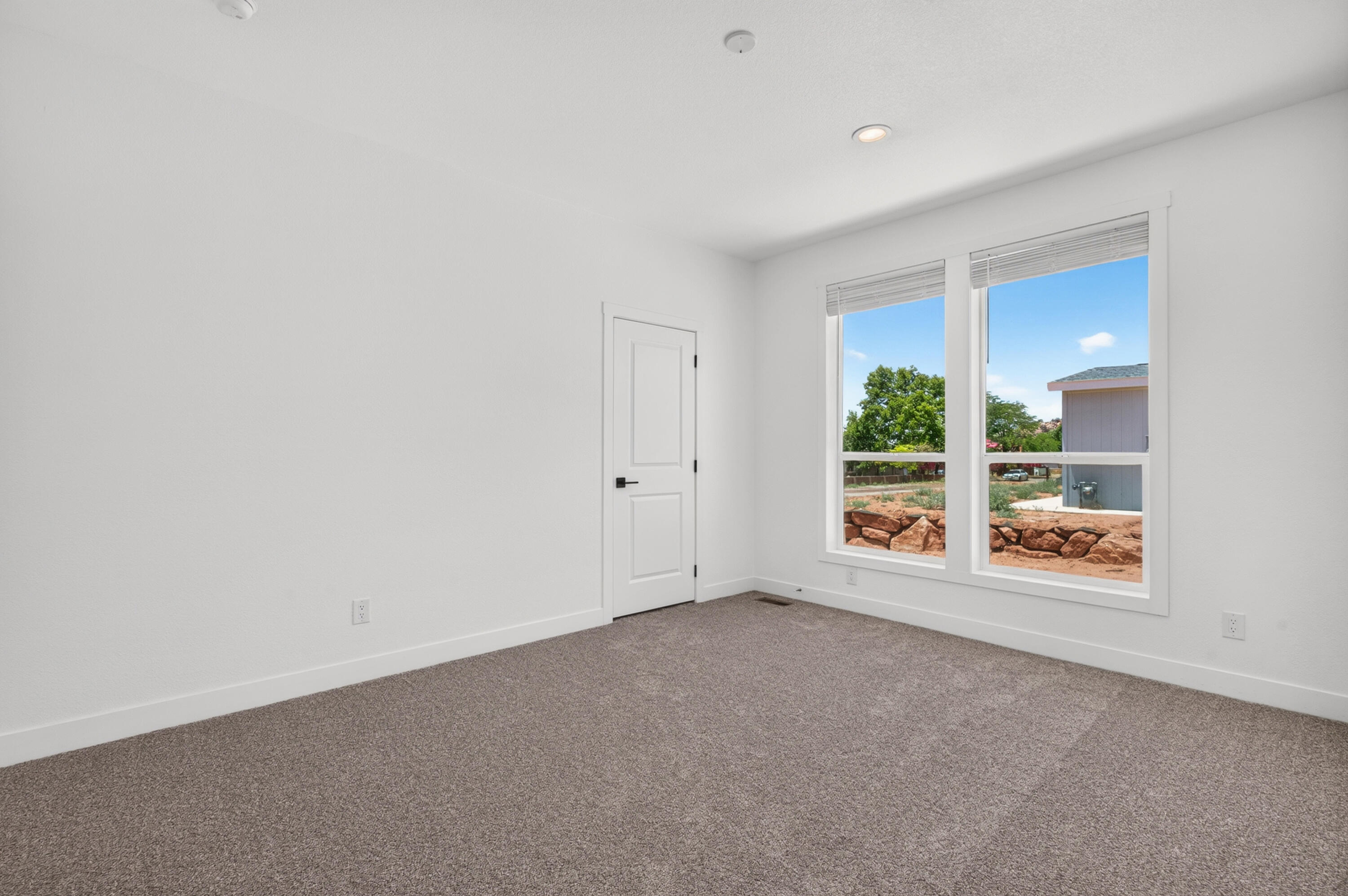 SHORT CREEK - Residential