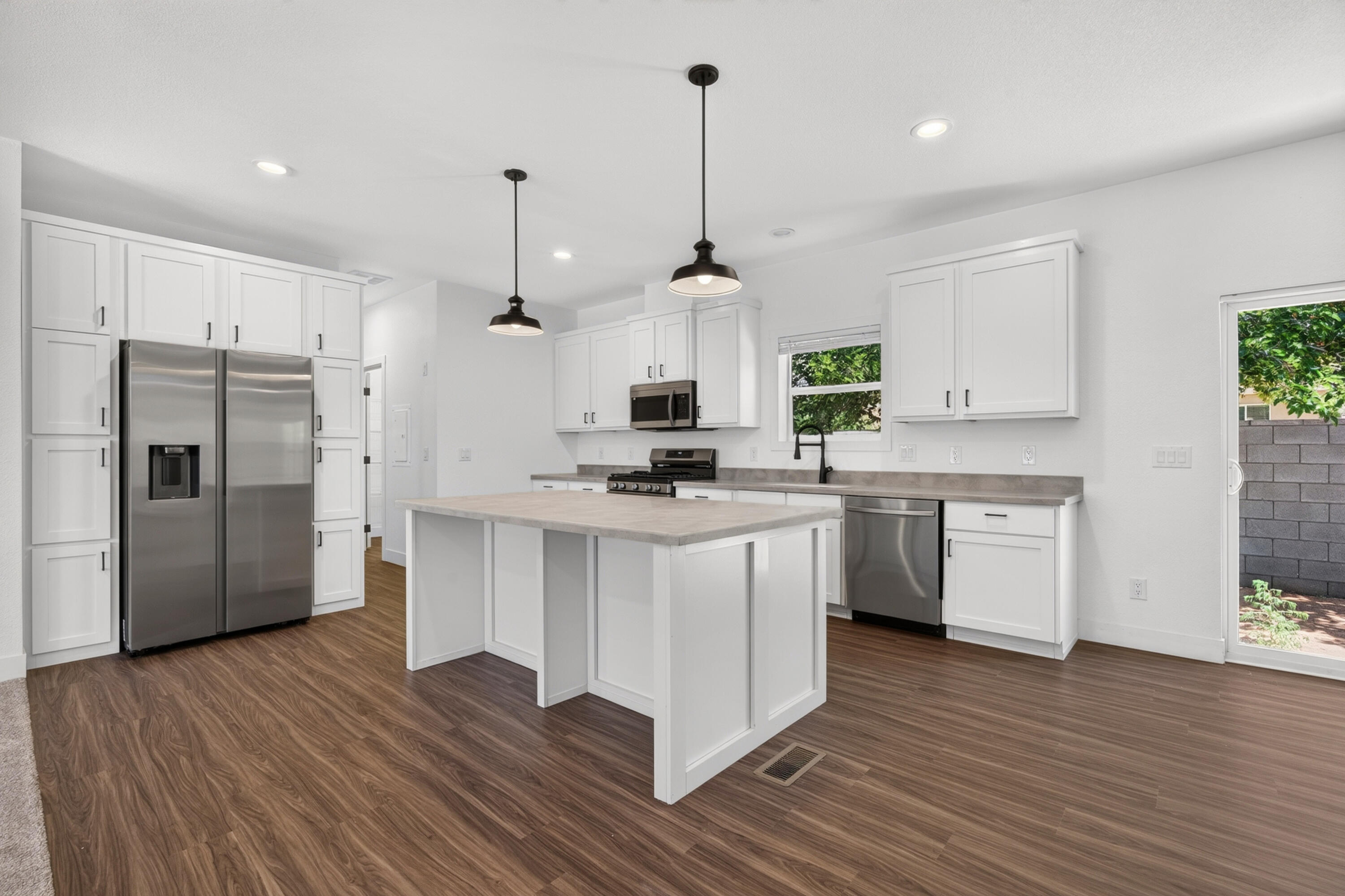 SHORT CREEK - Residential