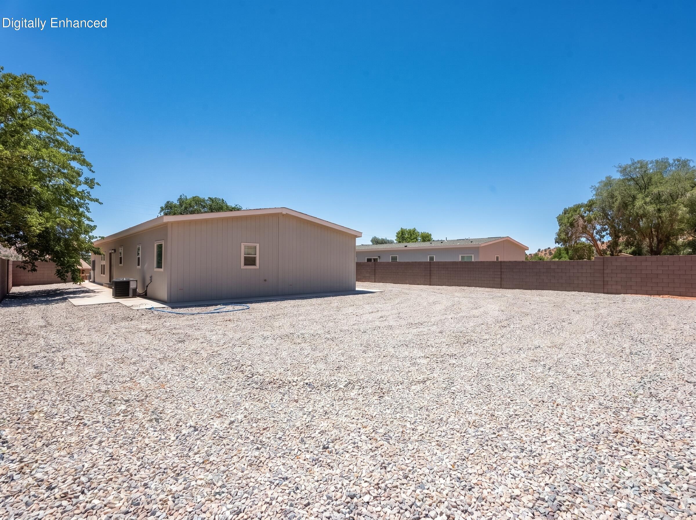 SHORT CREEK - Residential