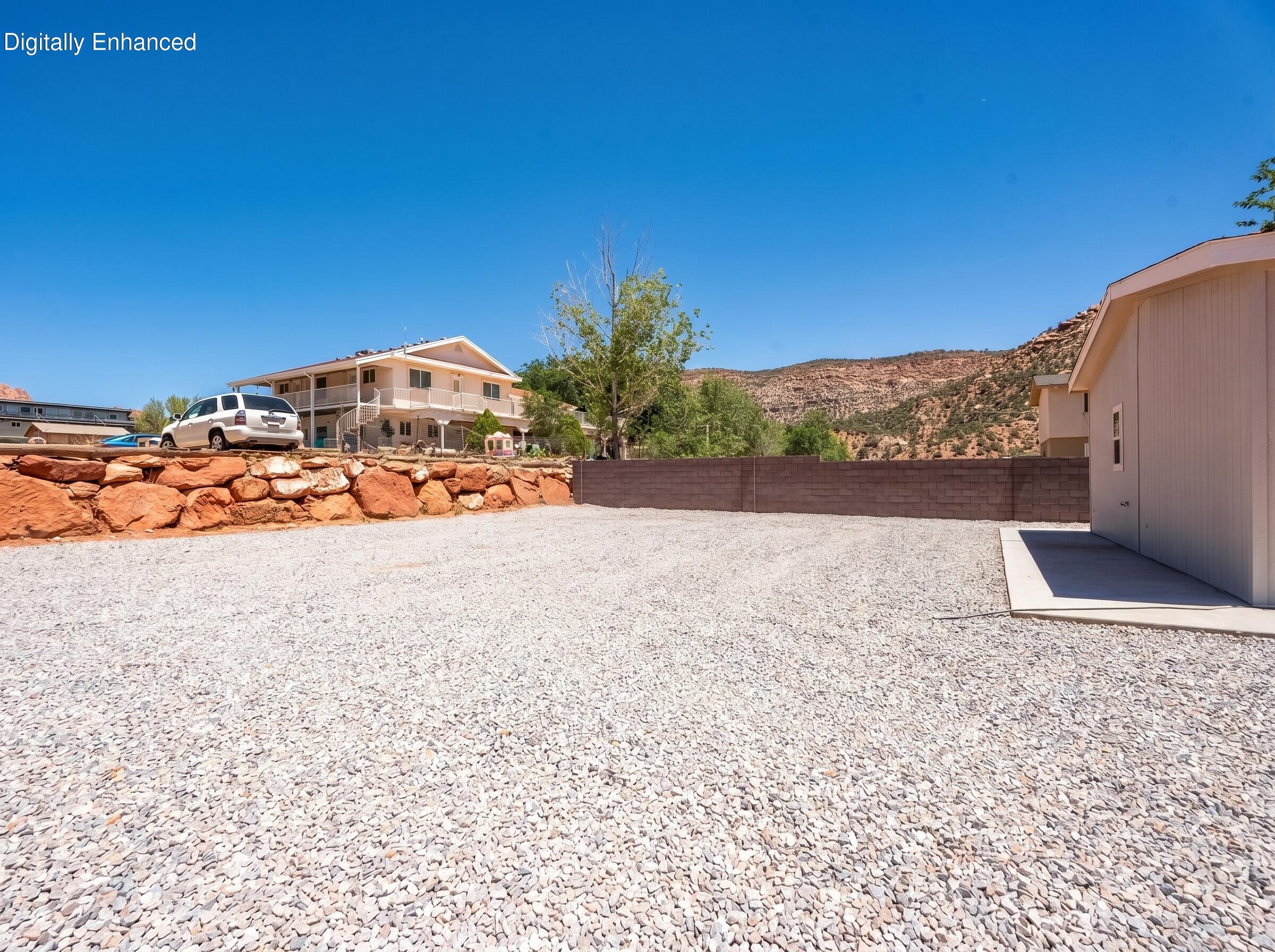 SHORT CREEK - Residential
