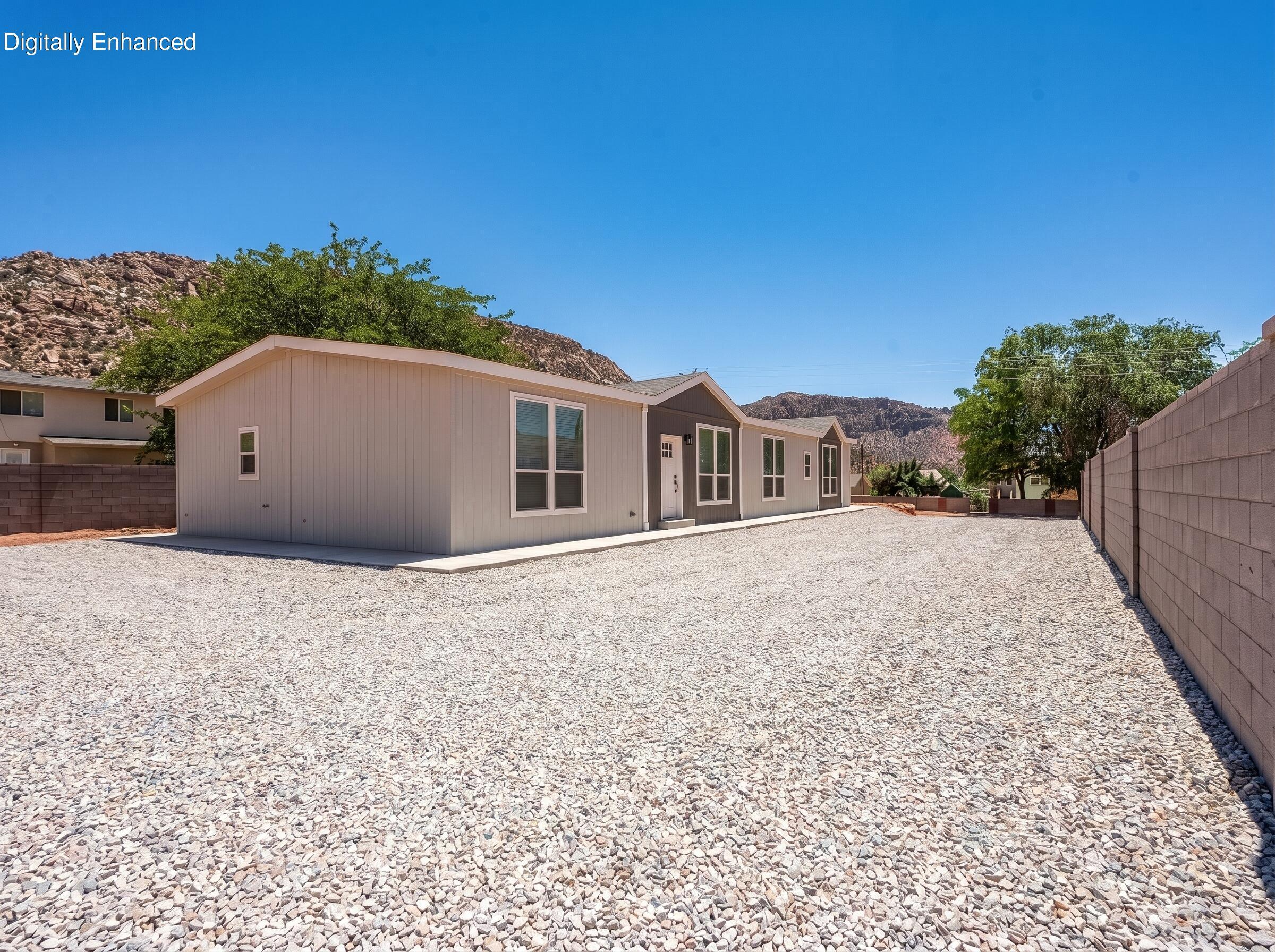 SHORT CREEK - Residential