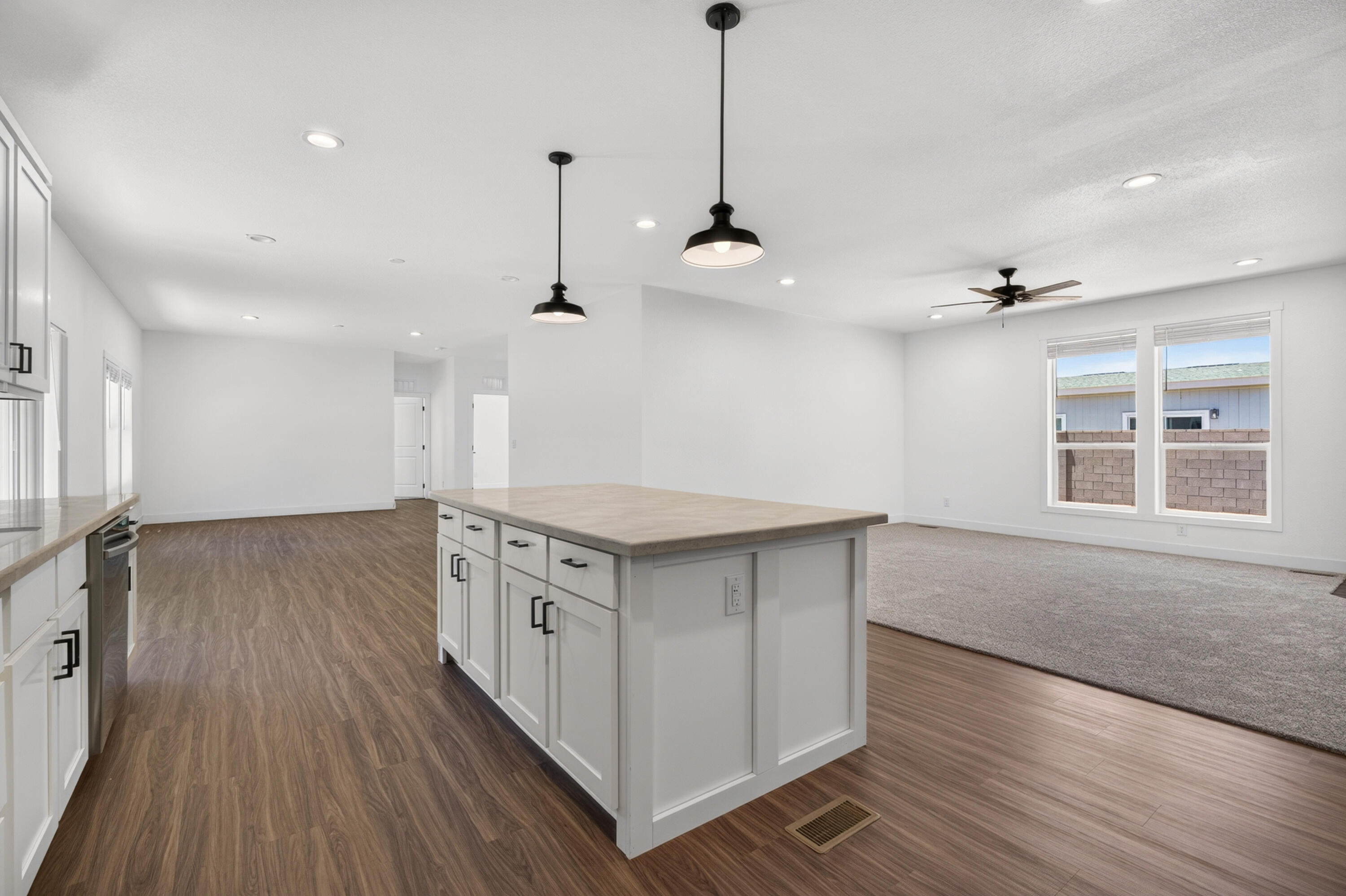 SHORT CREEK - Residential
