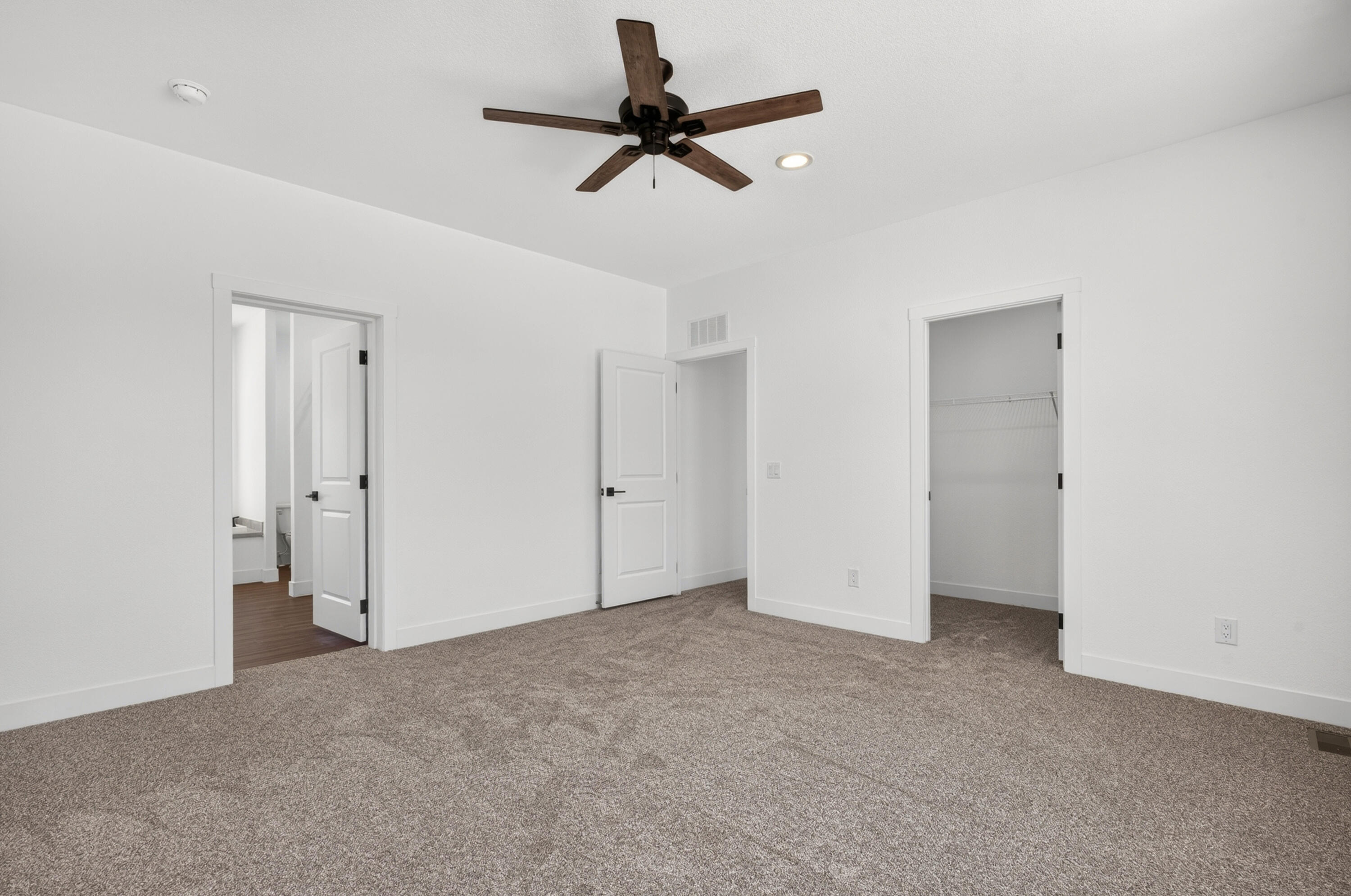 SHORT CREEK - Residential