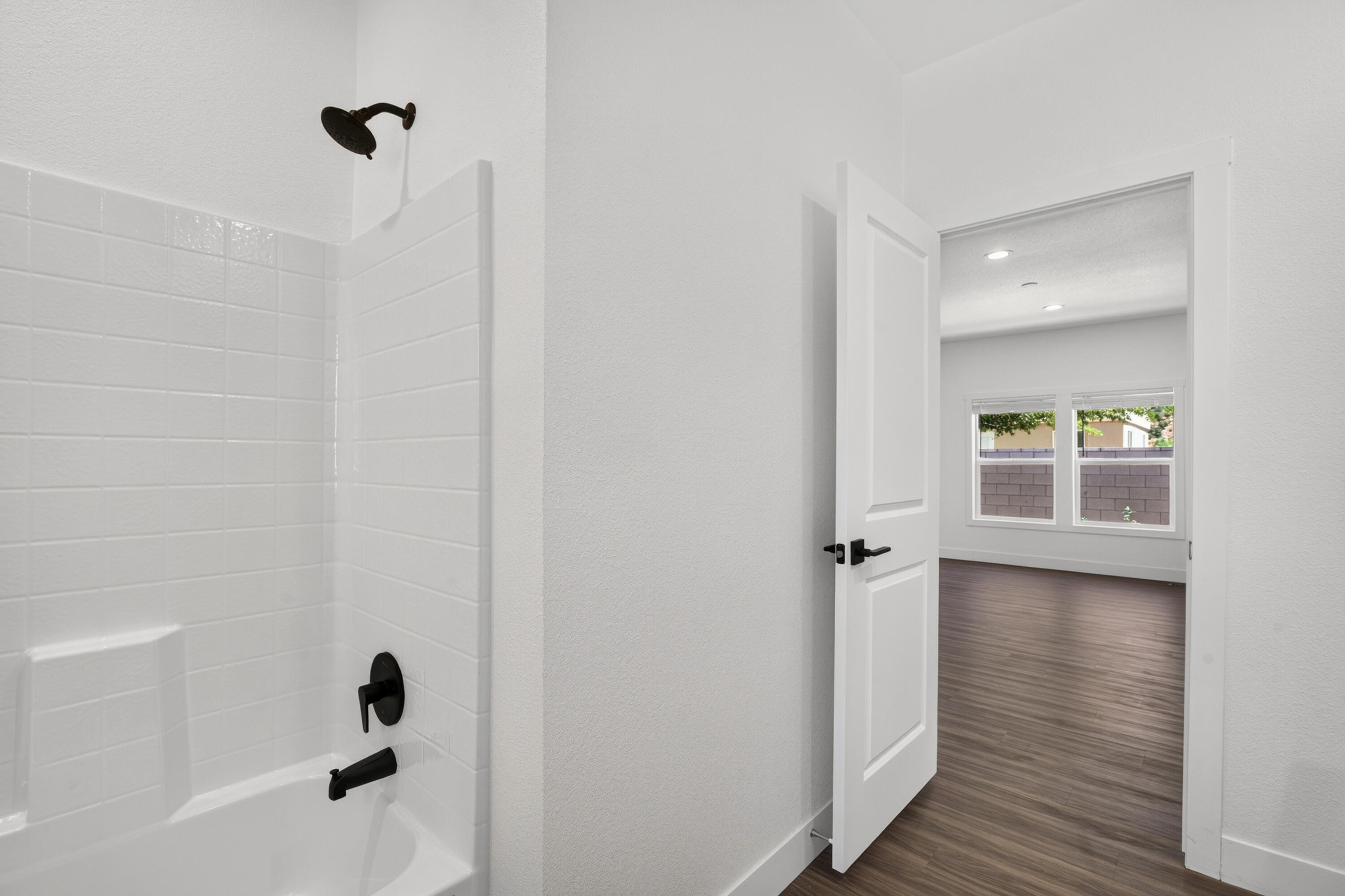 SHORT CREEK - Residential