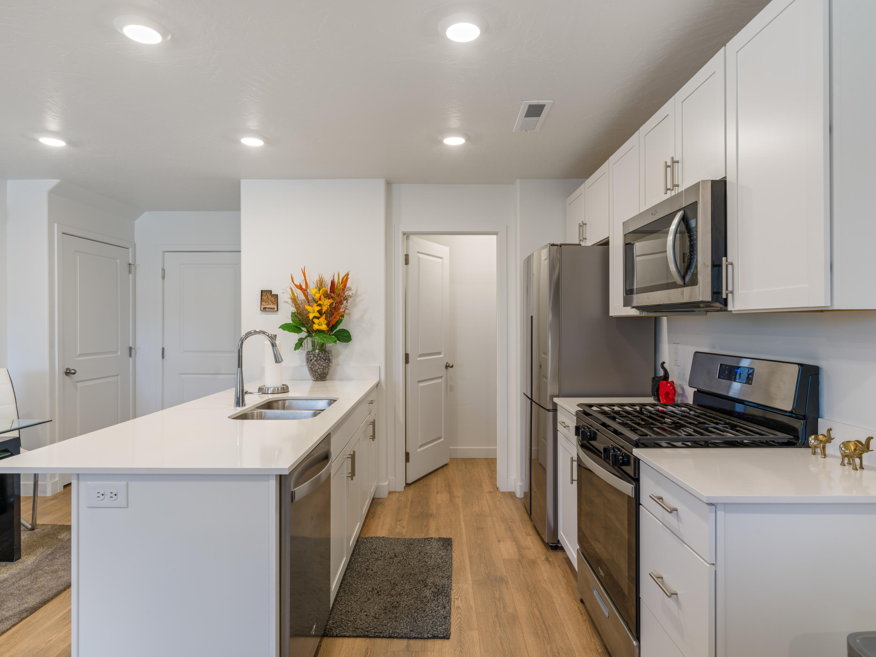LABYRINTH PT AT LG VALLEY - Residential