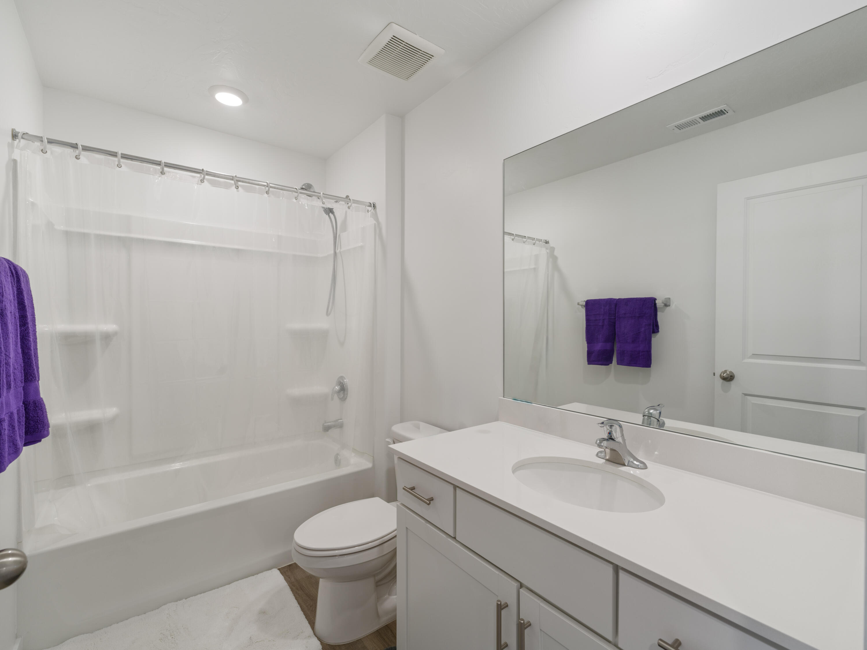 LABYRINTH PT AT LG VALLEY - Residential