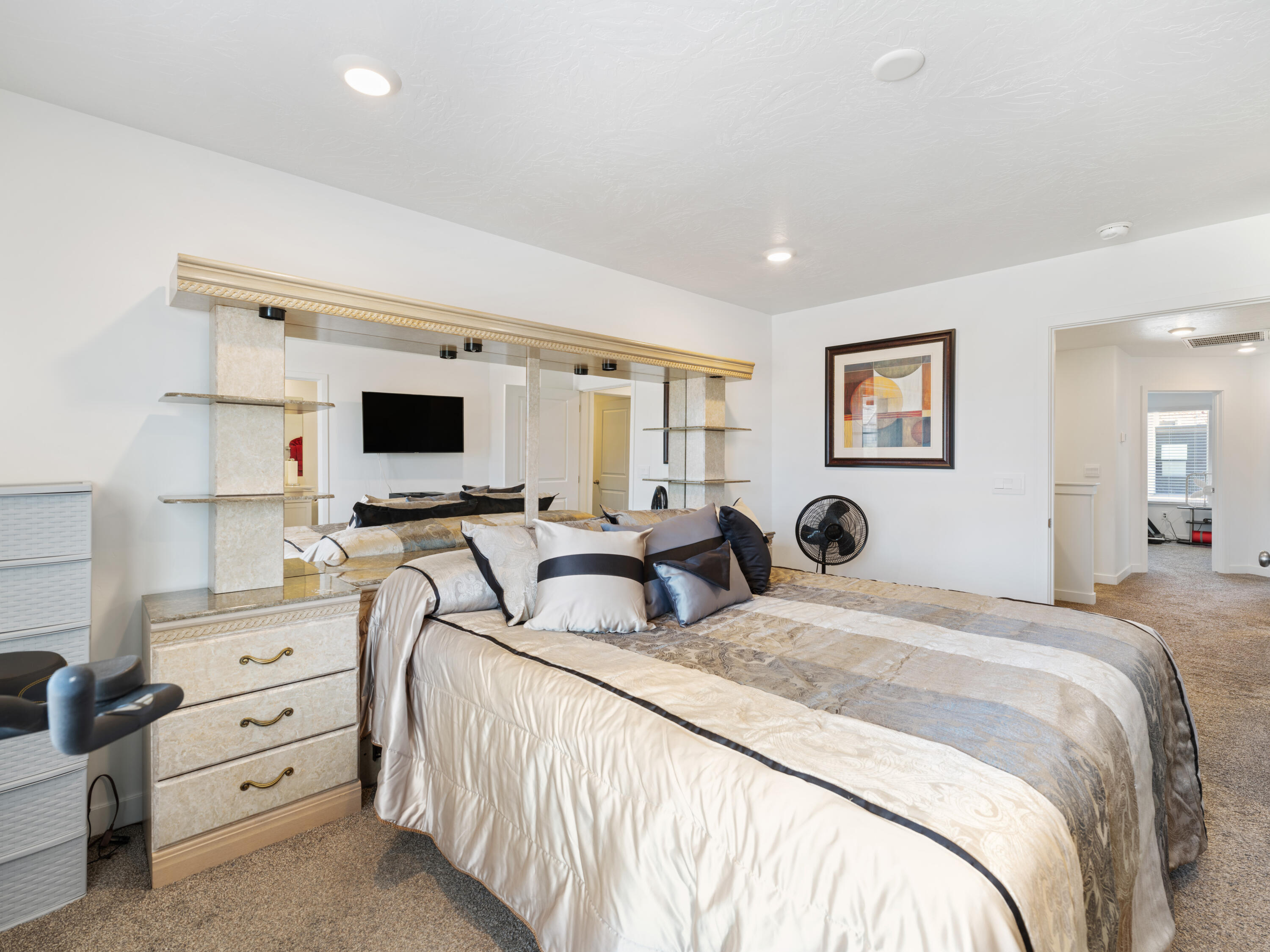 LABYRINTH PT AT LG VALLEY - Residential