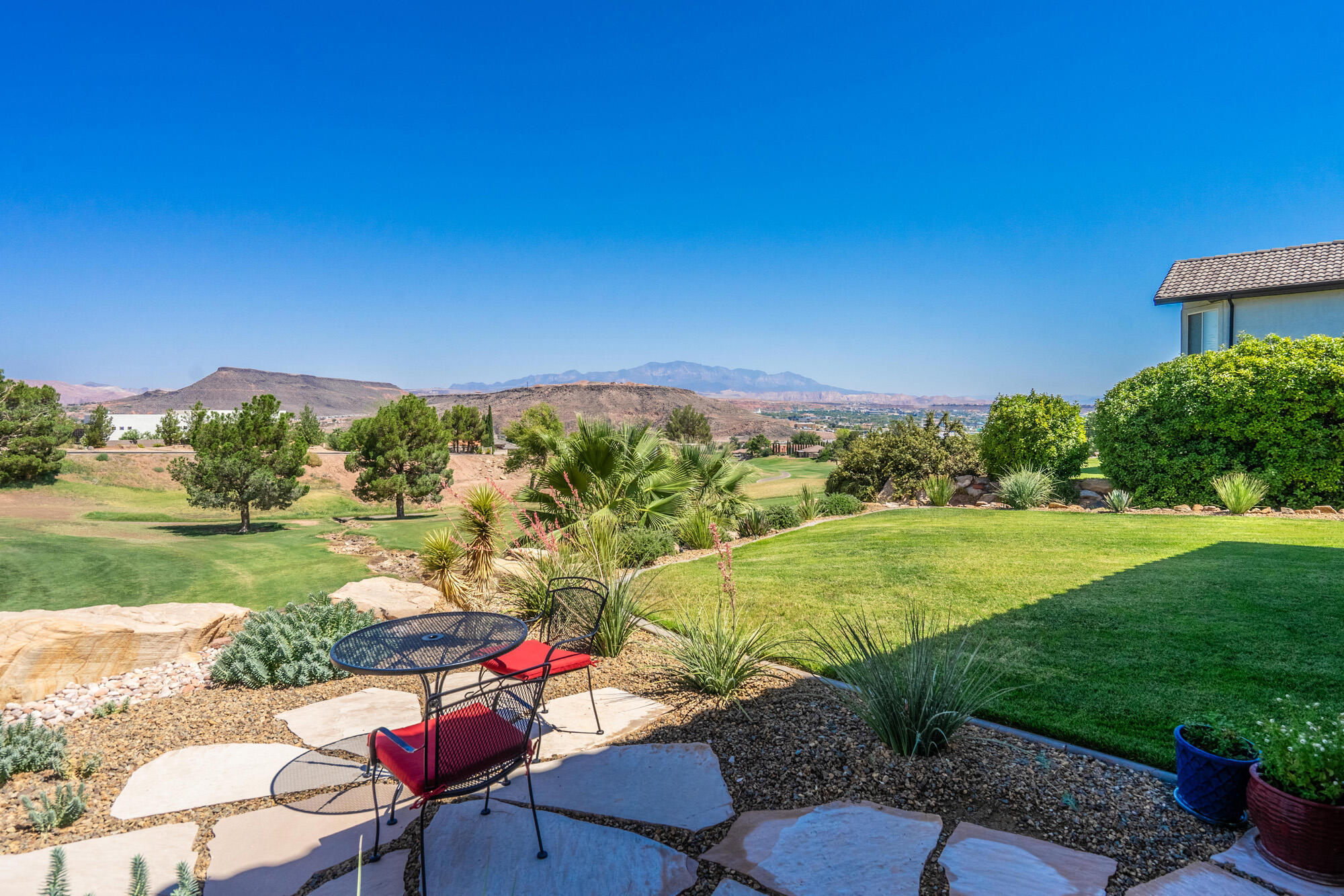 FAIRWAY HILLS - Residential