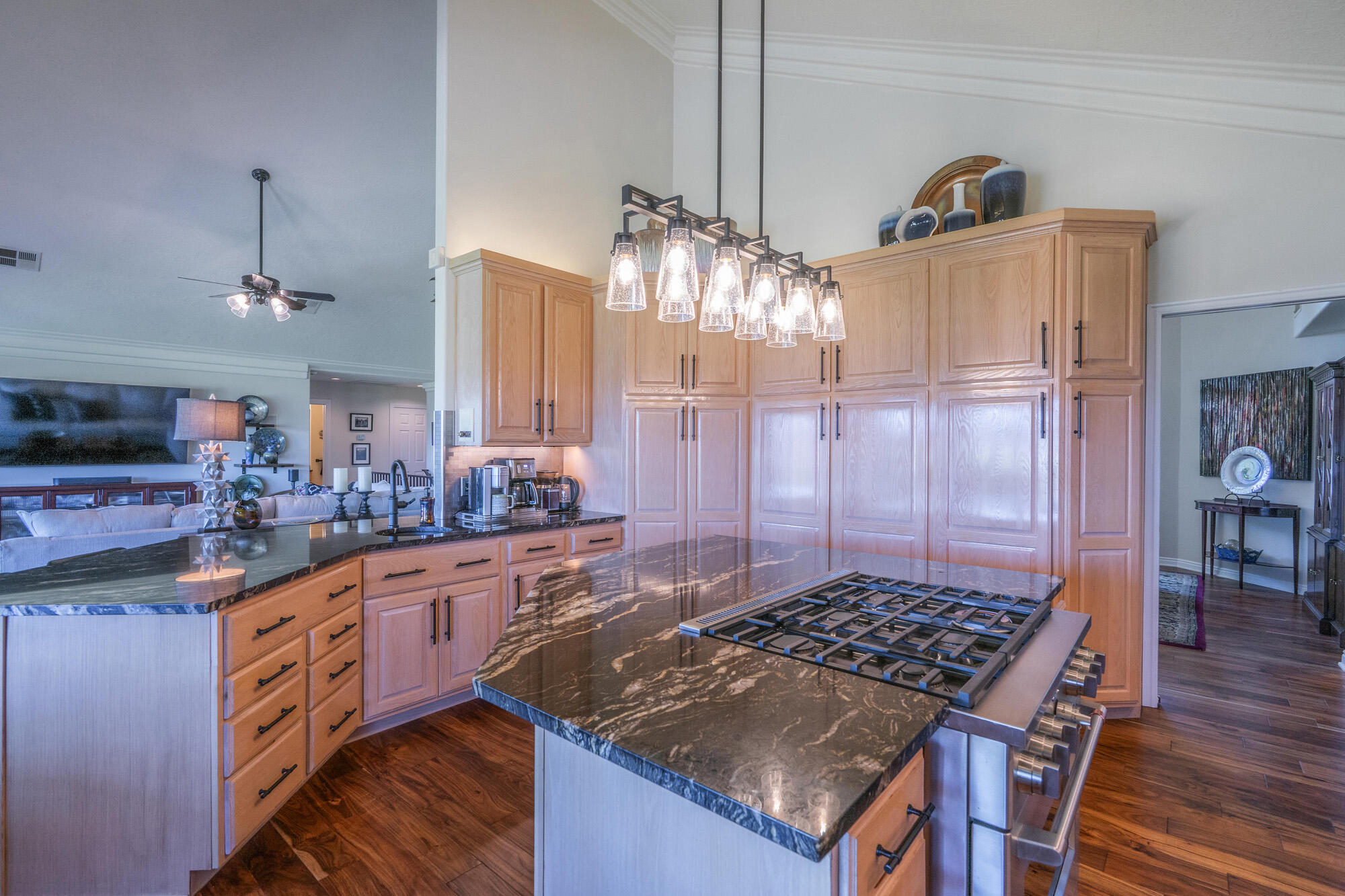 FAIRWAY HILLS - Residential