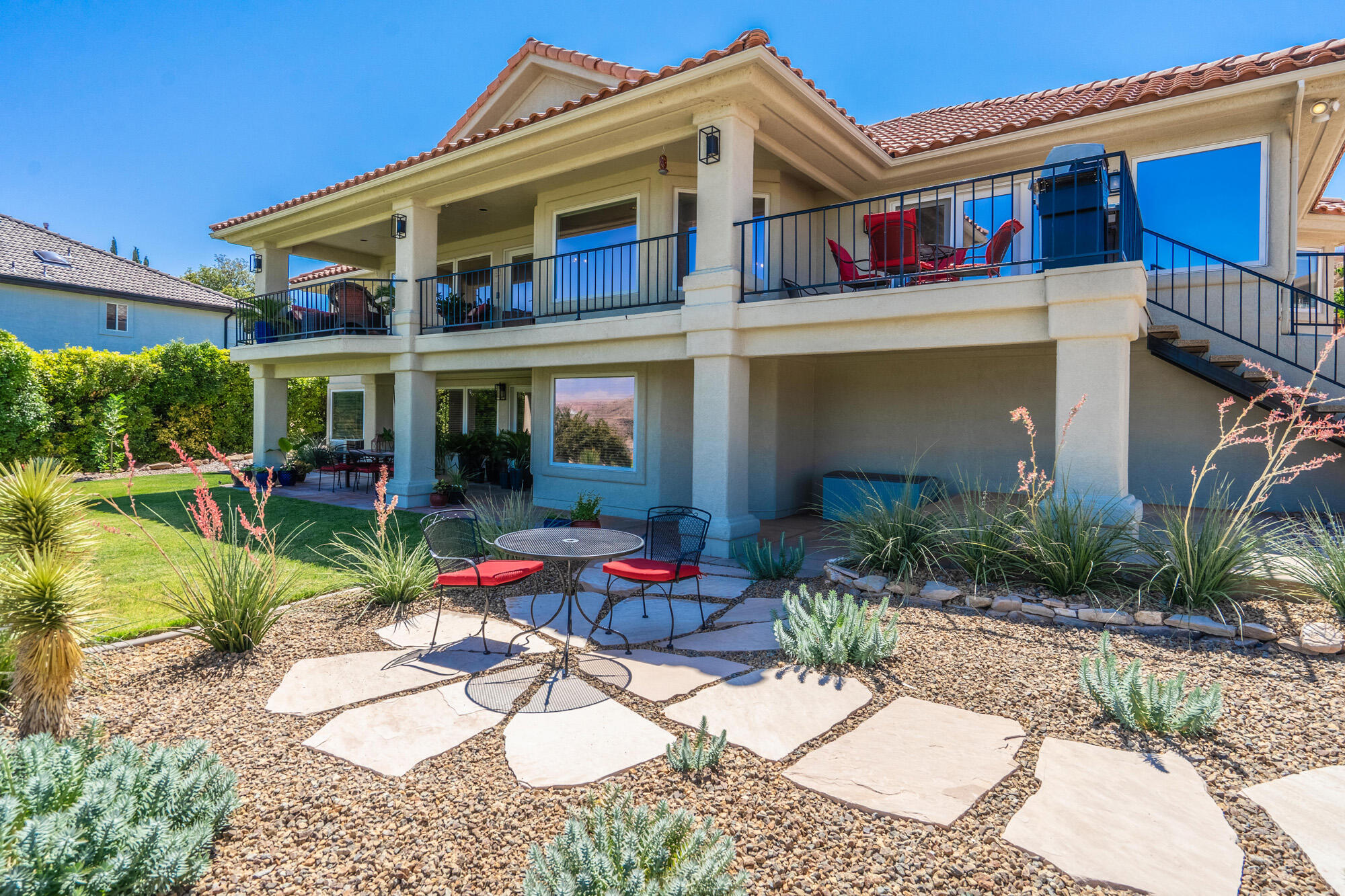 FAIRWAY HILLS - Residential