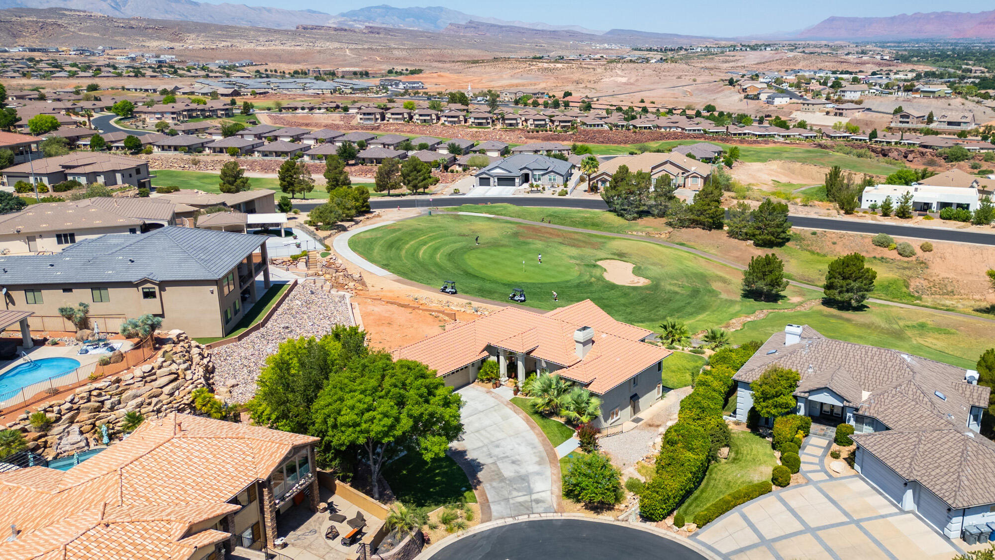 FAIRWAY HILLS - Residential