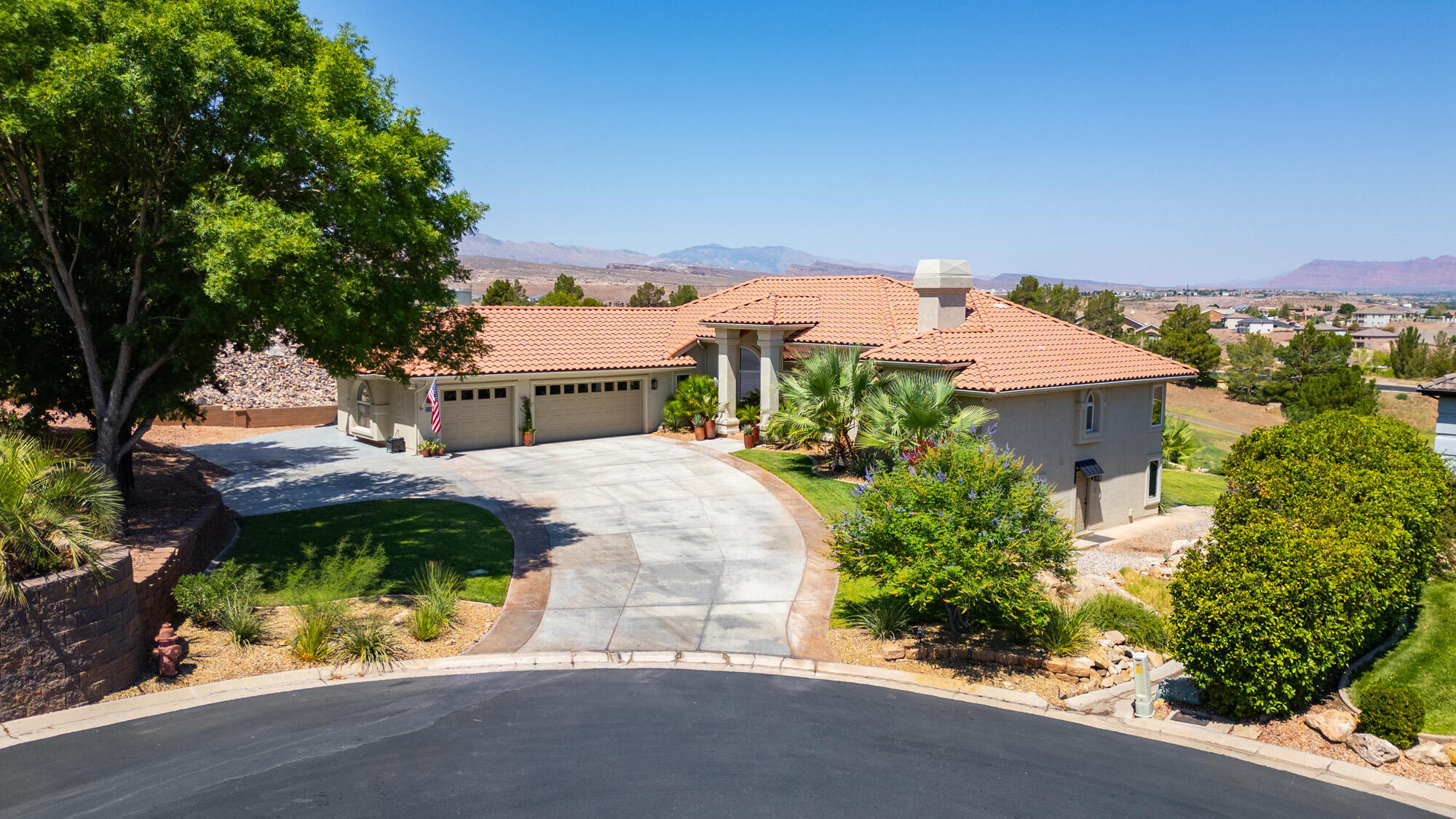 FAIRWAY HILLS - Residential