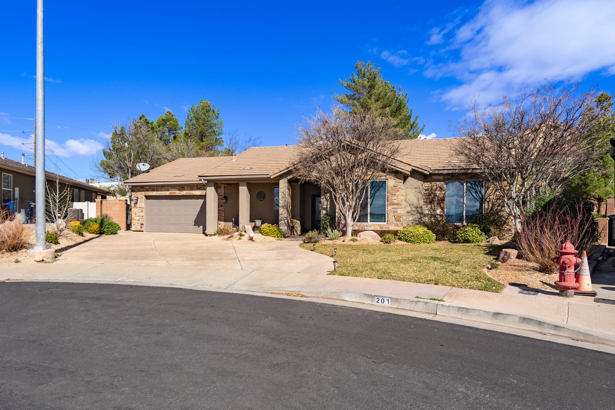 COPPER HILLS - Residential