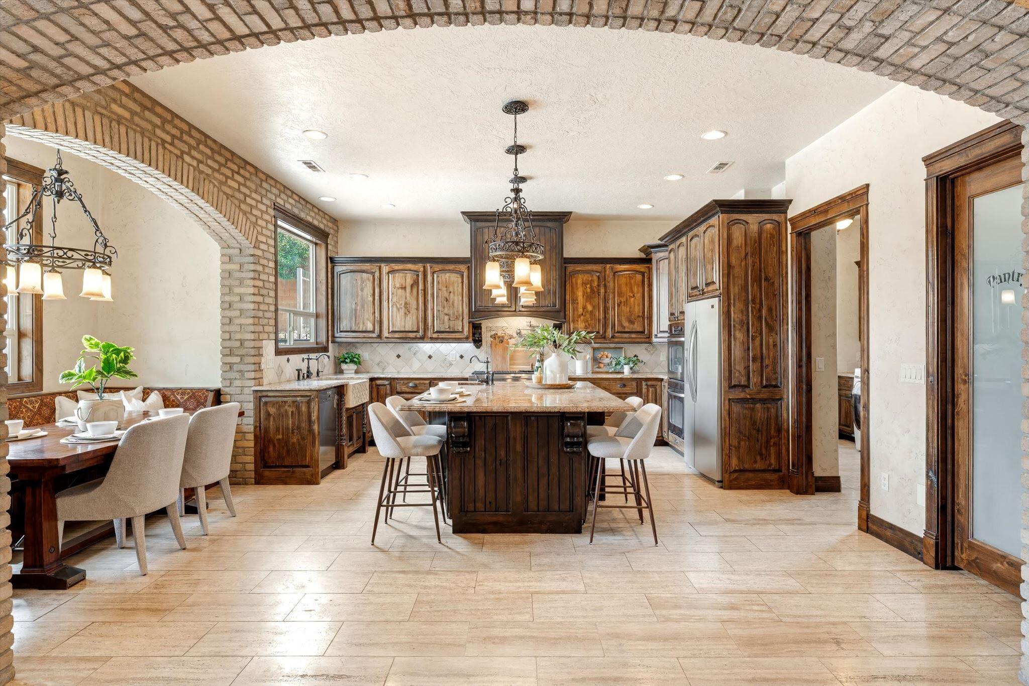 CHAPARRAL RIDGE - Residential