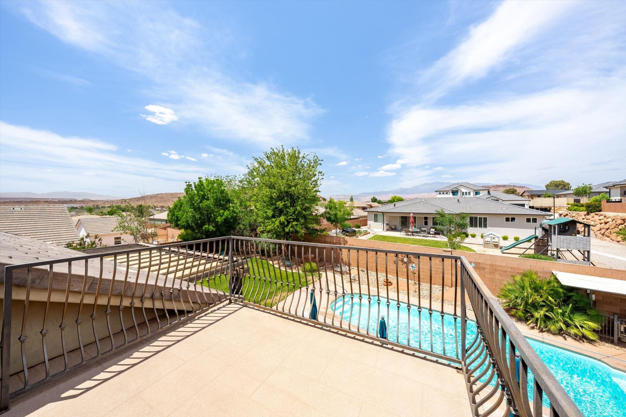 CHAPARRAL RIDGE - Residential