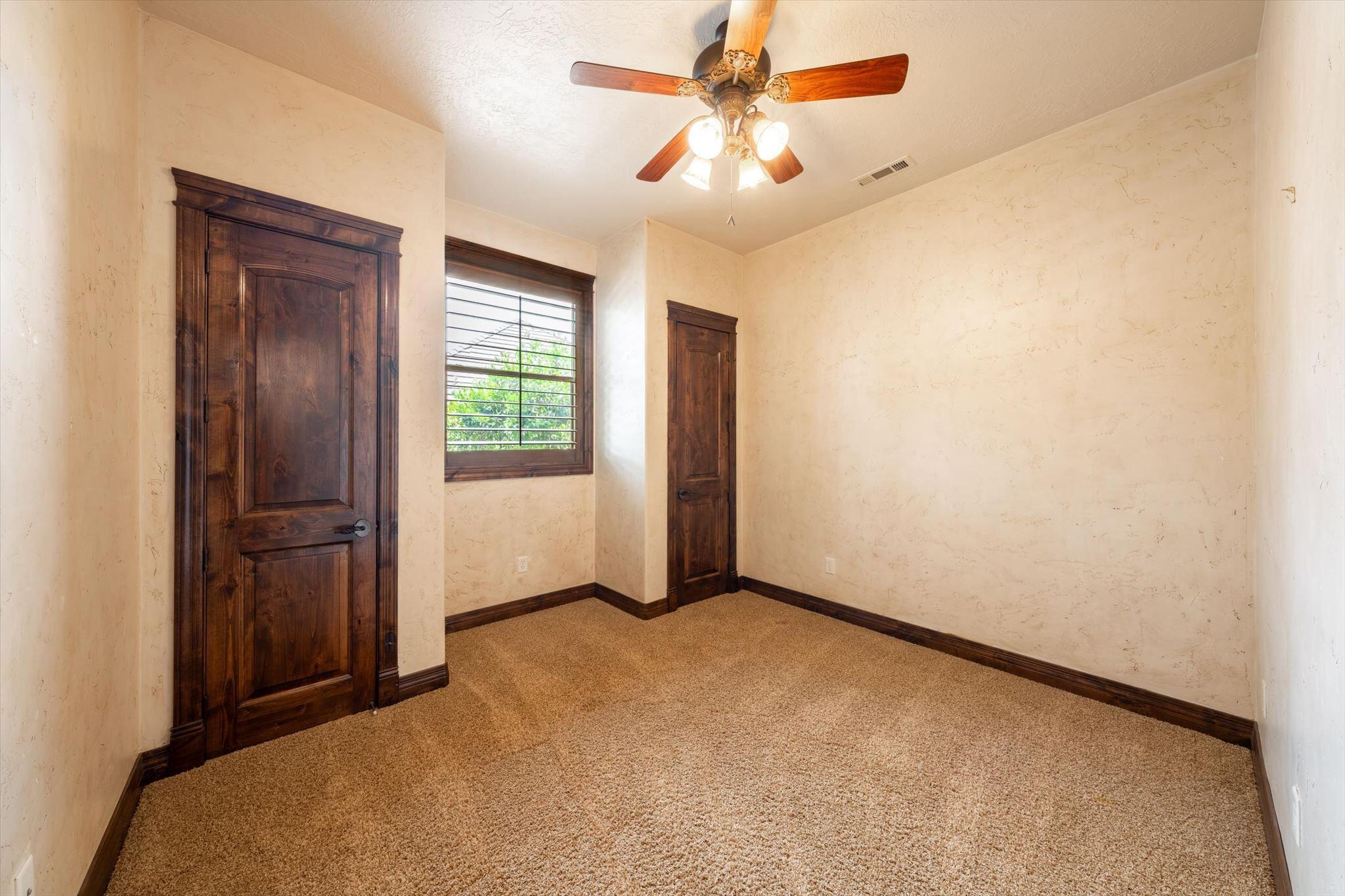 CHAPARRAL RIDGE - Residential