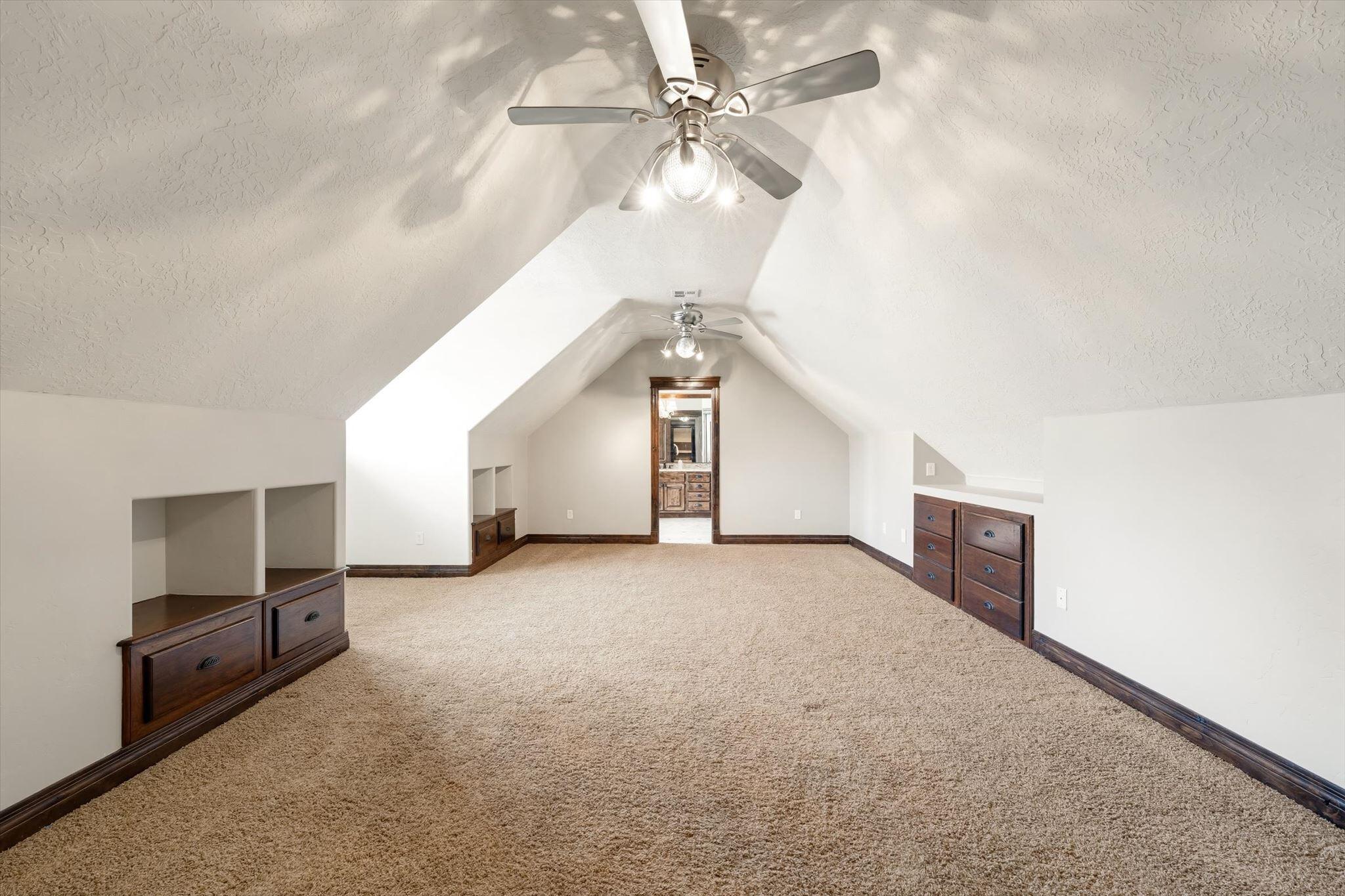 CHAPARRAL RIDGE - Residential