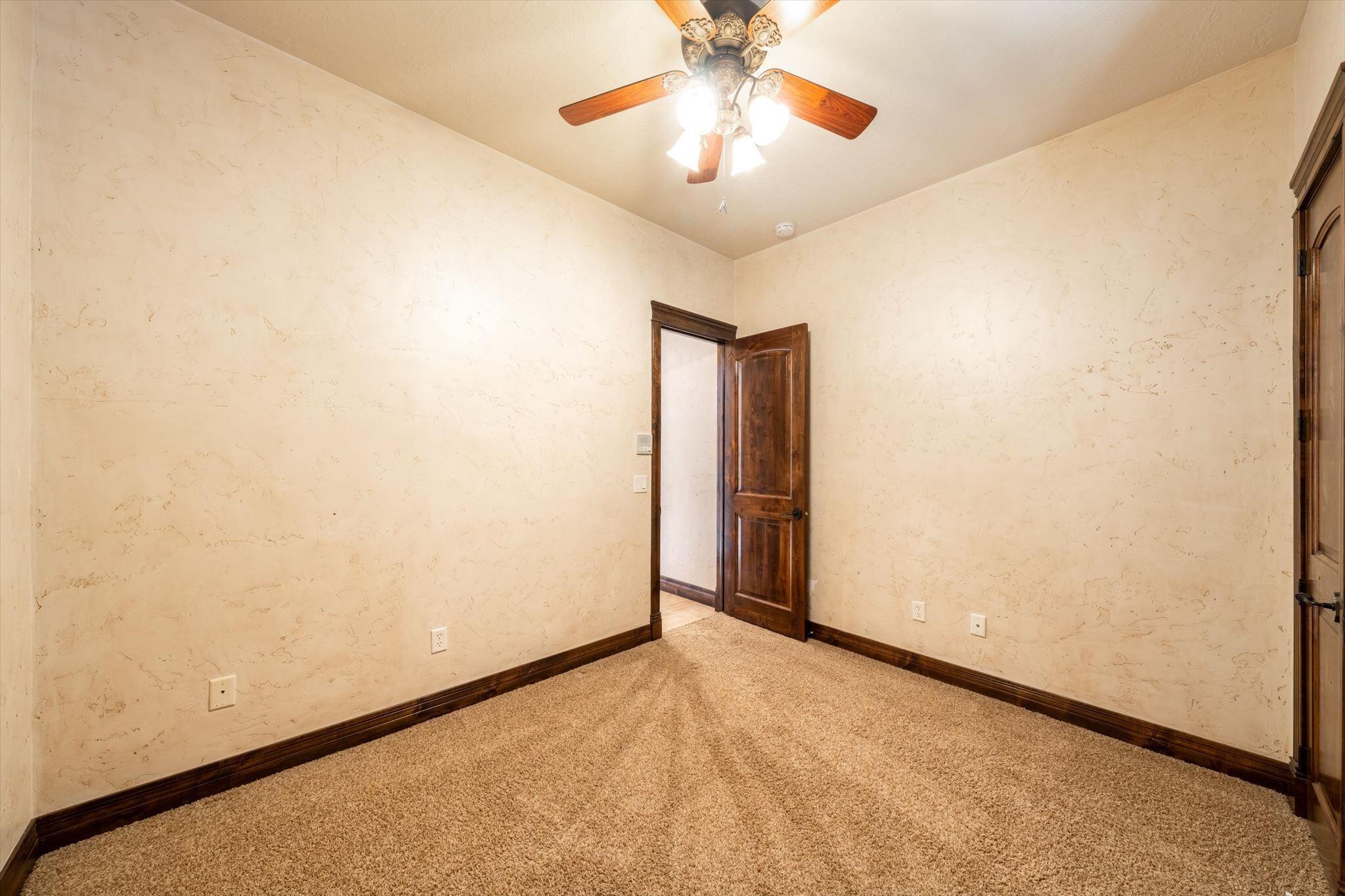 CHAPARRAL RIDGE - Residential