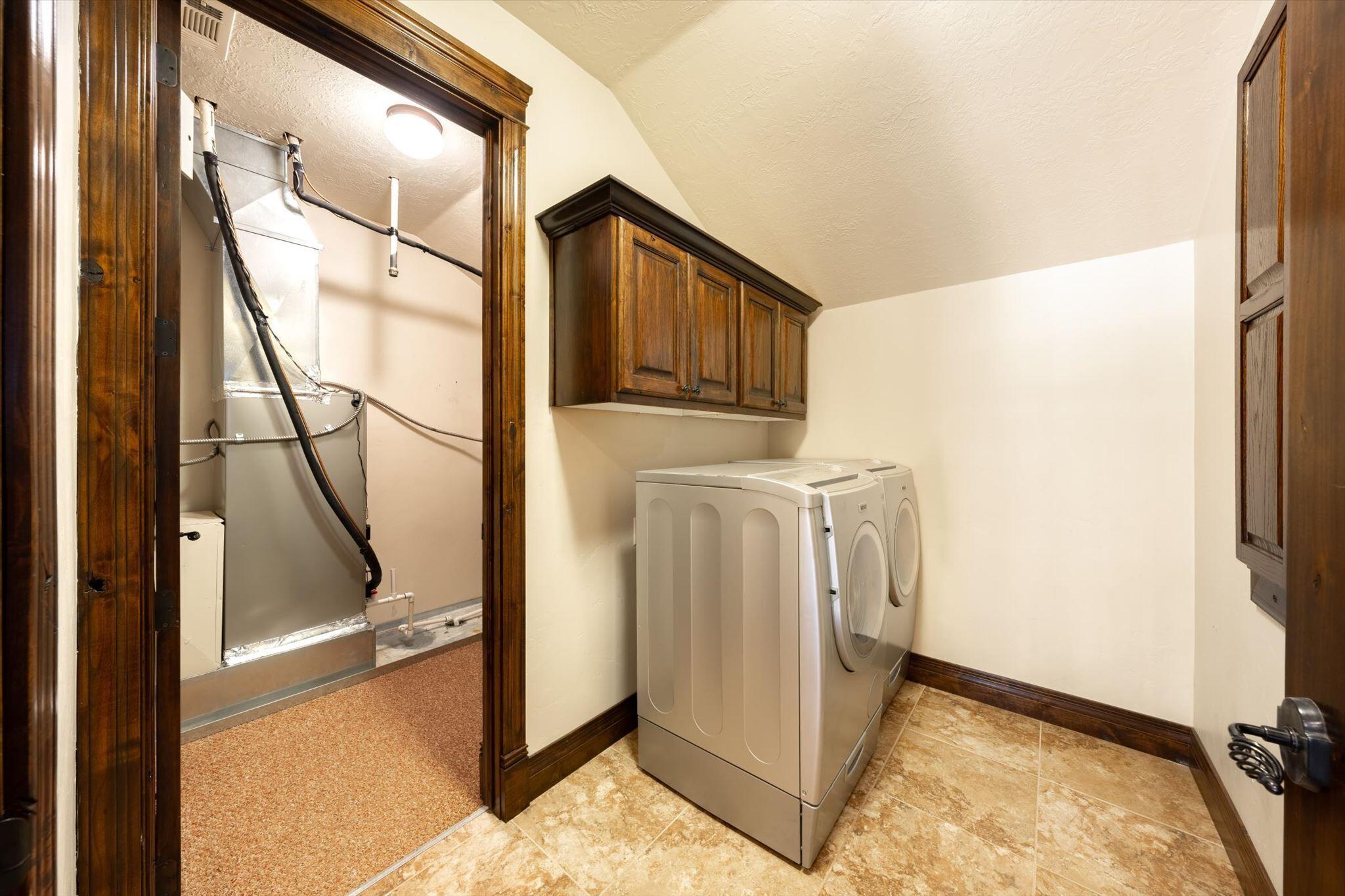 CHAPARRAL RIDGE - Residential