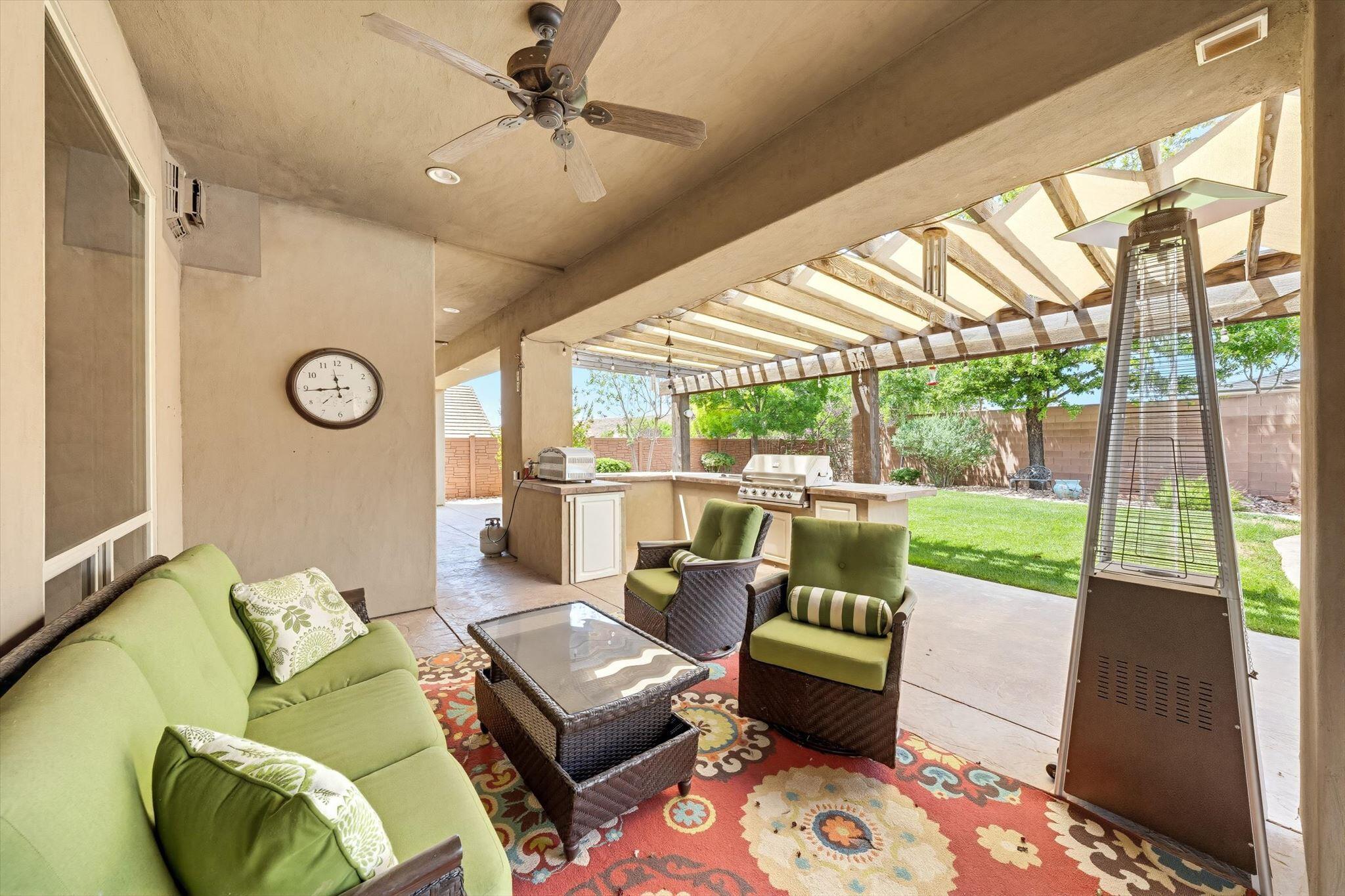 CHAPARRAL RIDGE - Residential