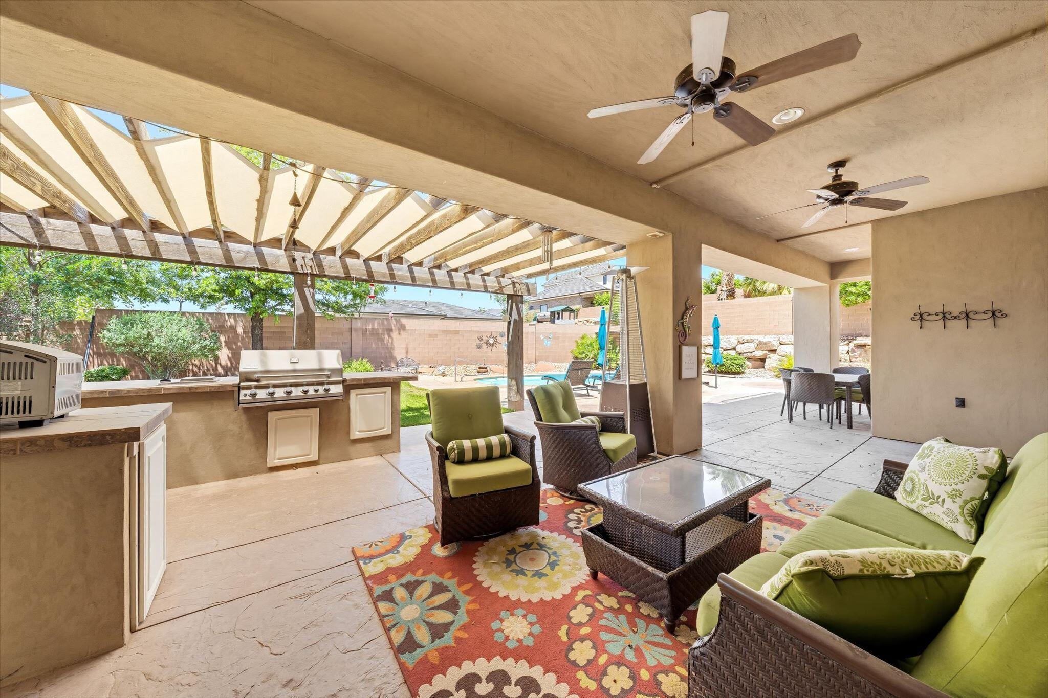 CHAPARRAL RIDGE - Residential