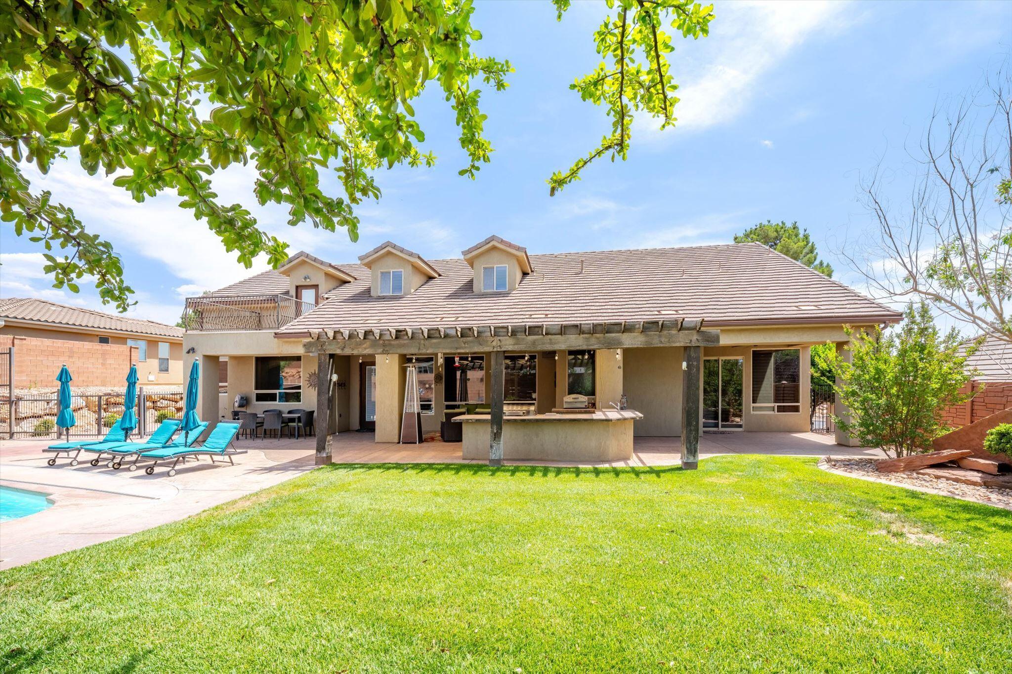 CHAPARRAL RIDGE - Residential