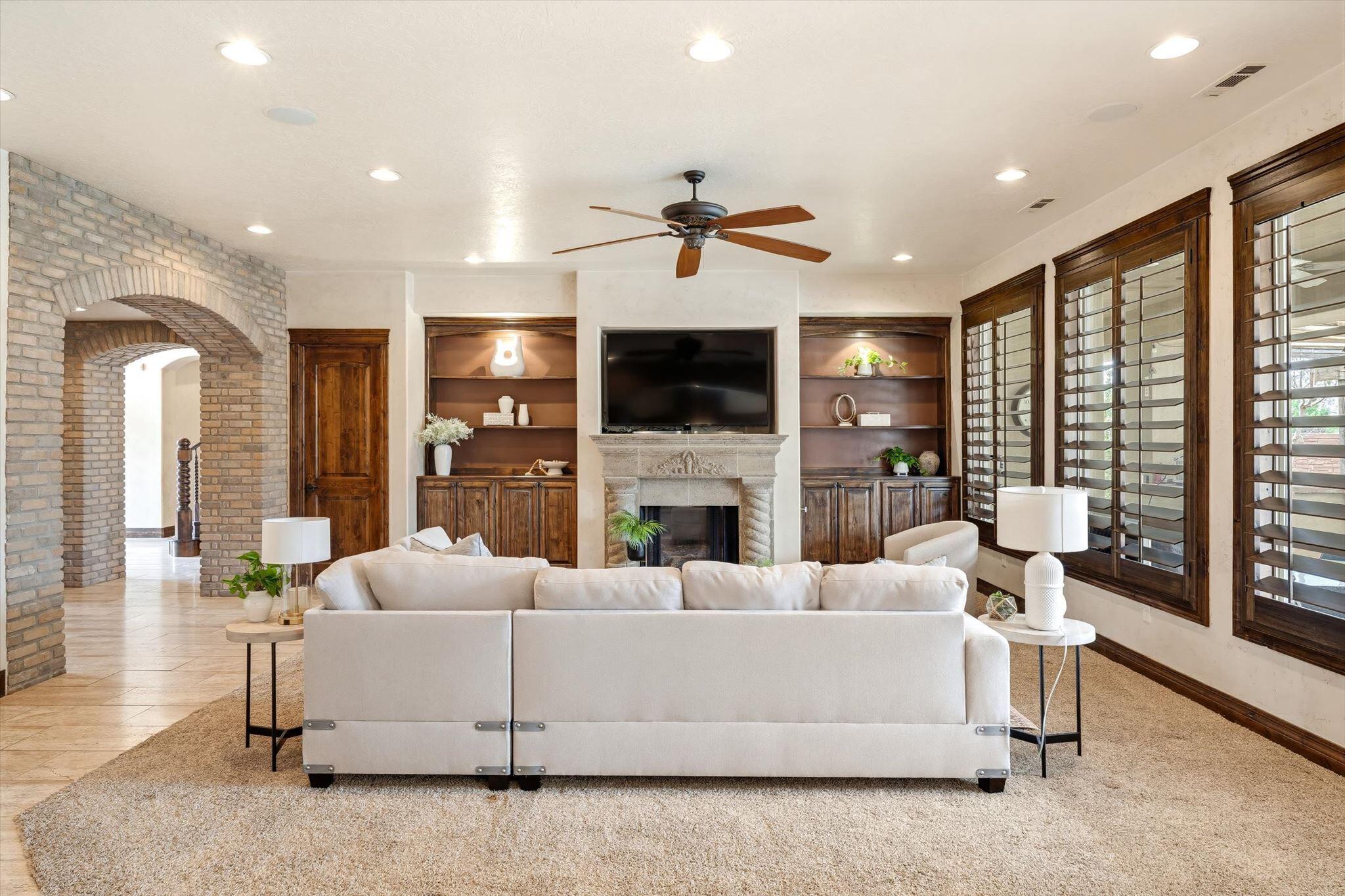 CHAPARRAL RIDGE - Residential