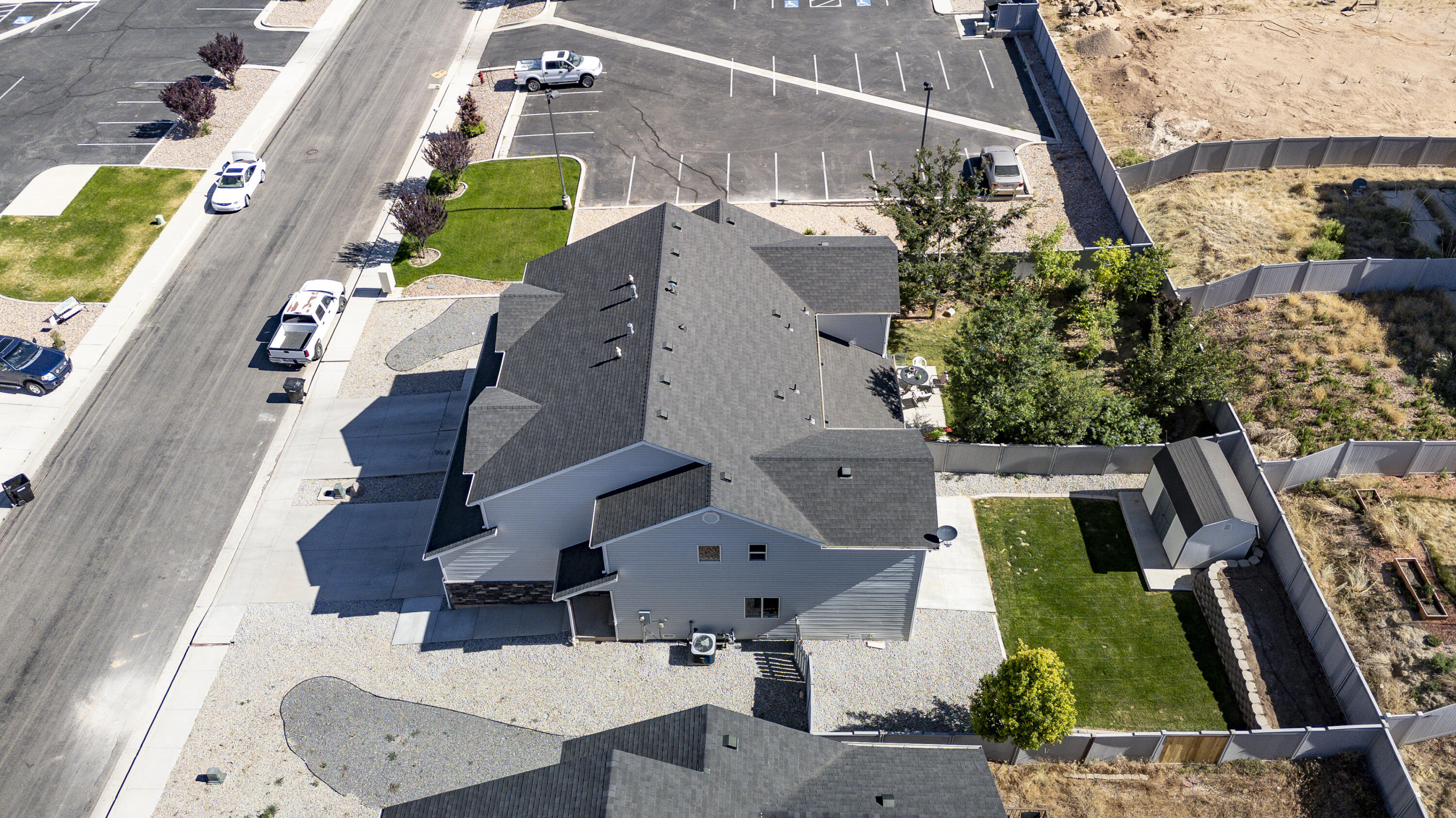 MOUNTAIN VISTA - Residential