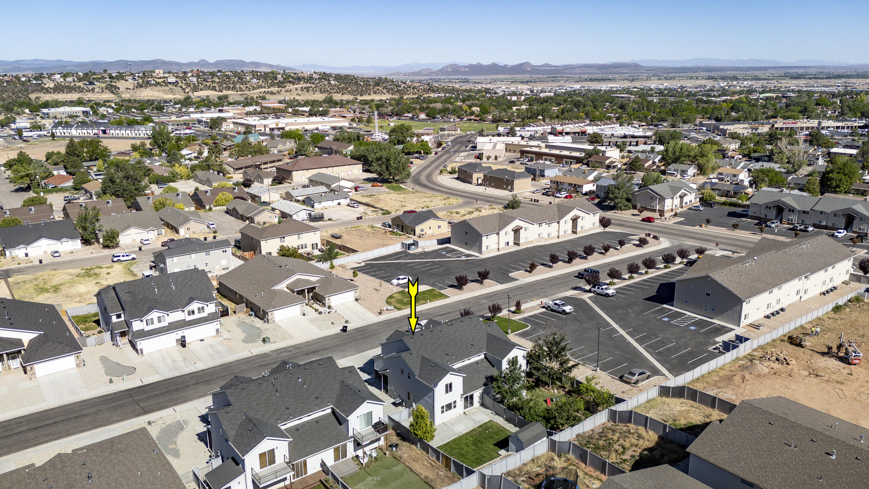 MOUNTAIN VISTA - Residential
