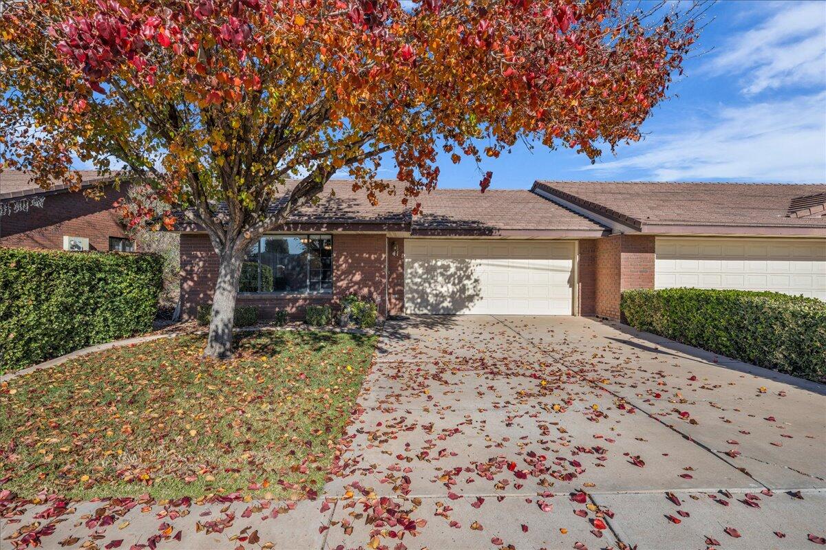 COTTONWOOD TOWNHOMES - Residential