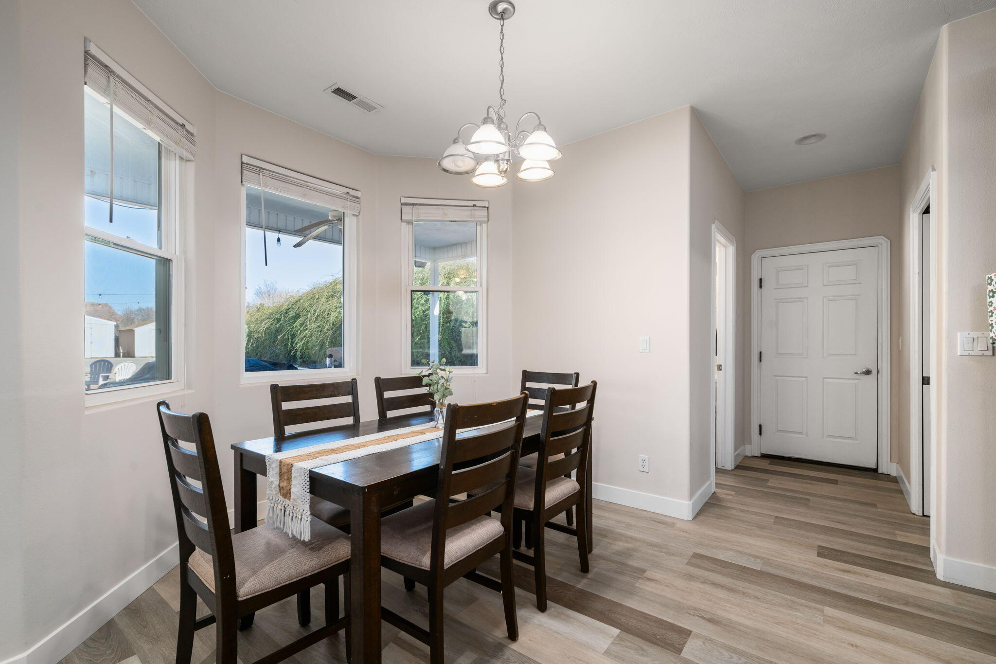 PINE VIEW ESTATES - Residential