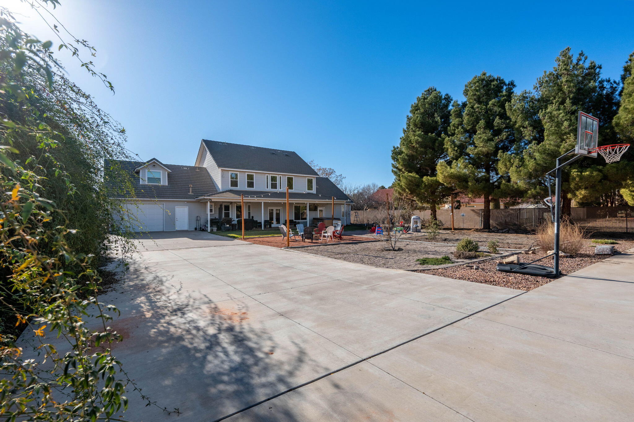 PINE VIEW ESTATES - Residential