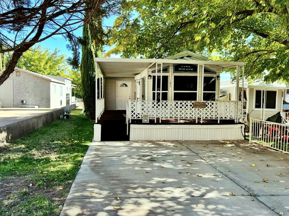 CANYON BREEZE RV RESORT - Residential
