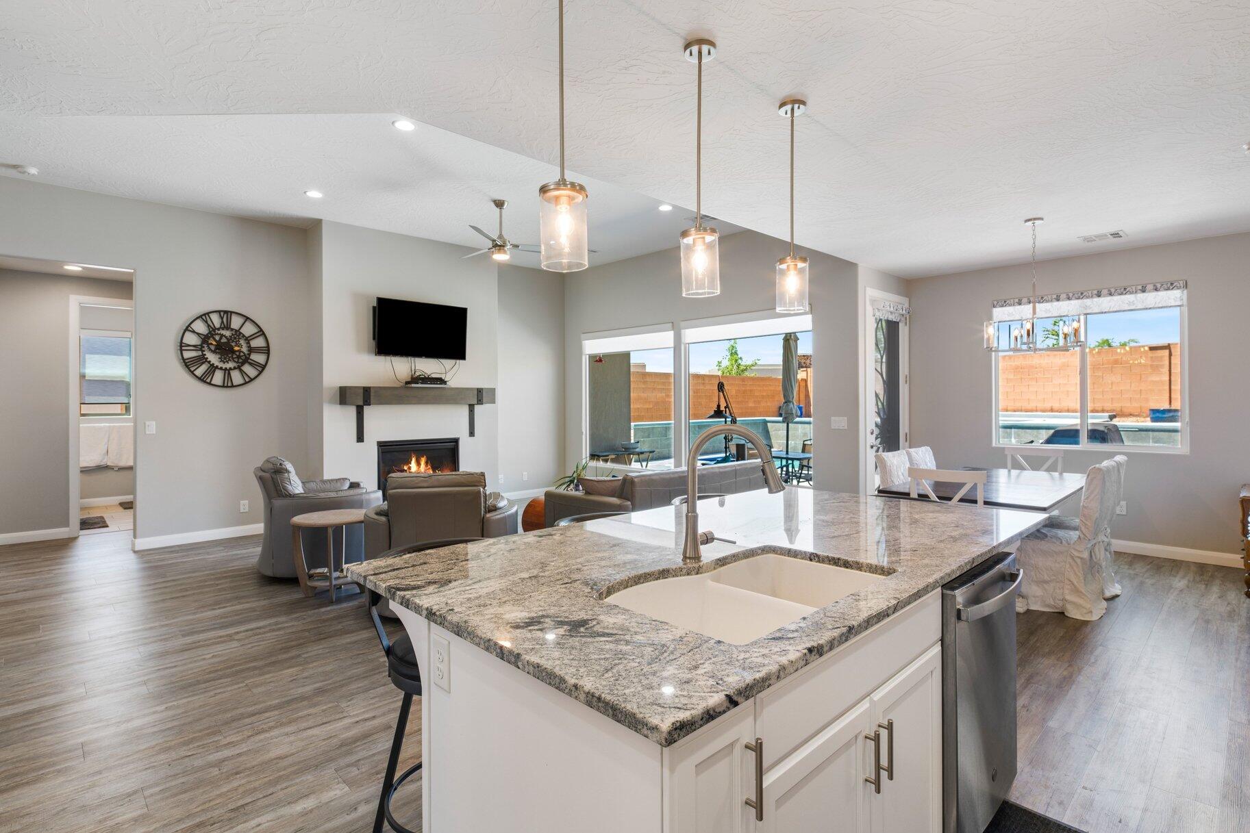 LEDGES OF SG POCKET MESA - Residential
