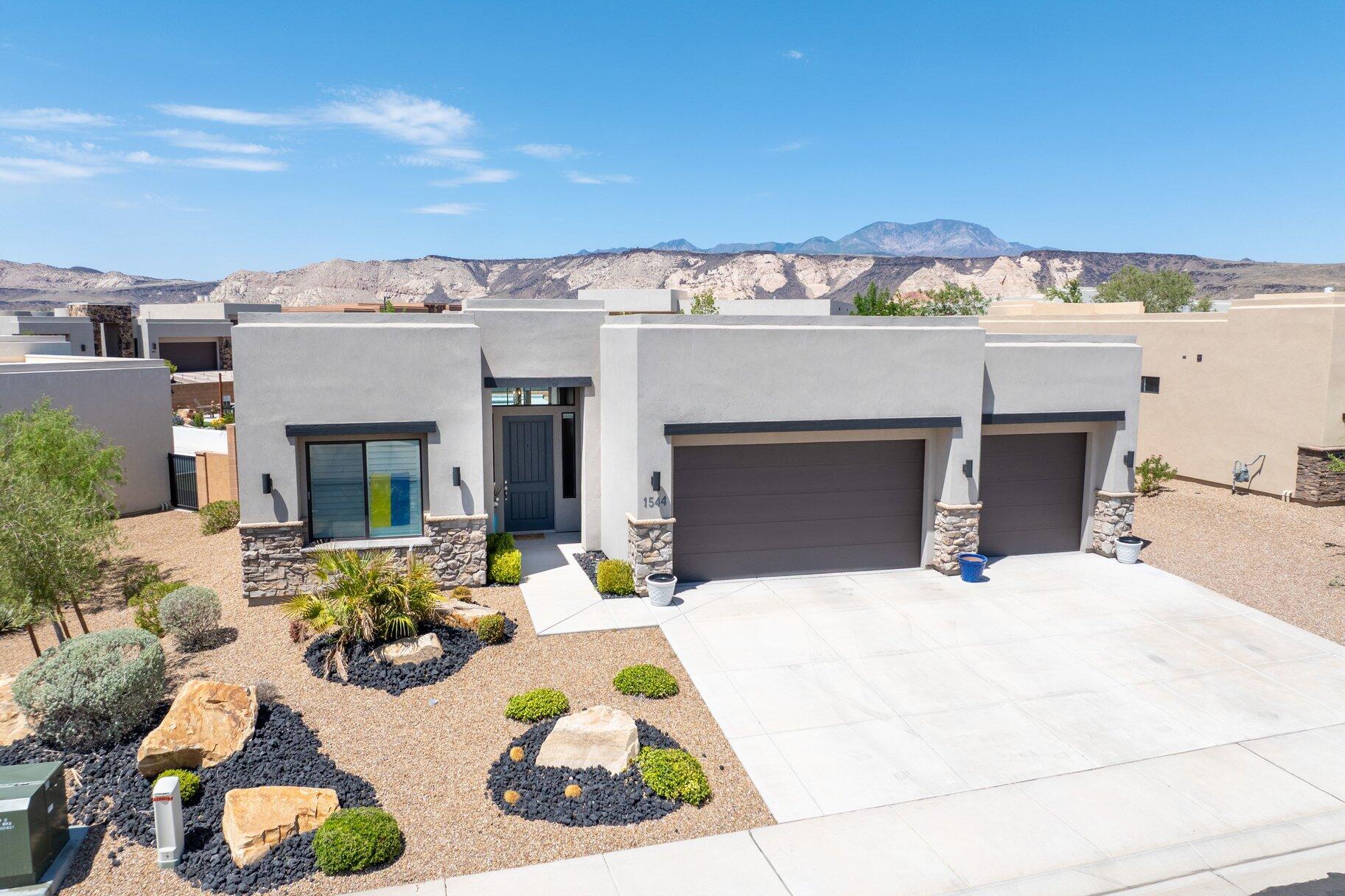 LEDGES OF SG POCKET MESA - Residential