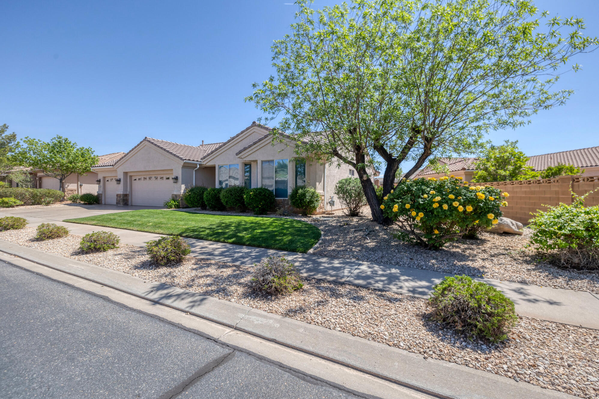 SUN RIVER - Residential