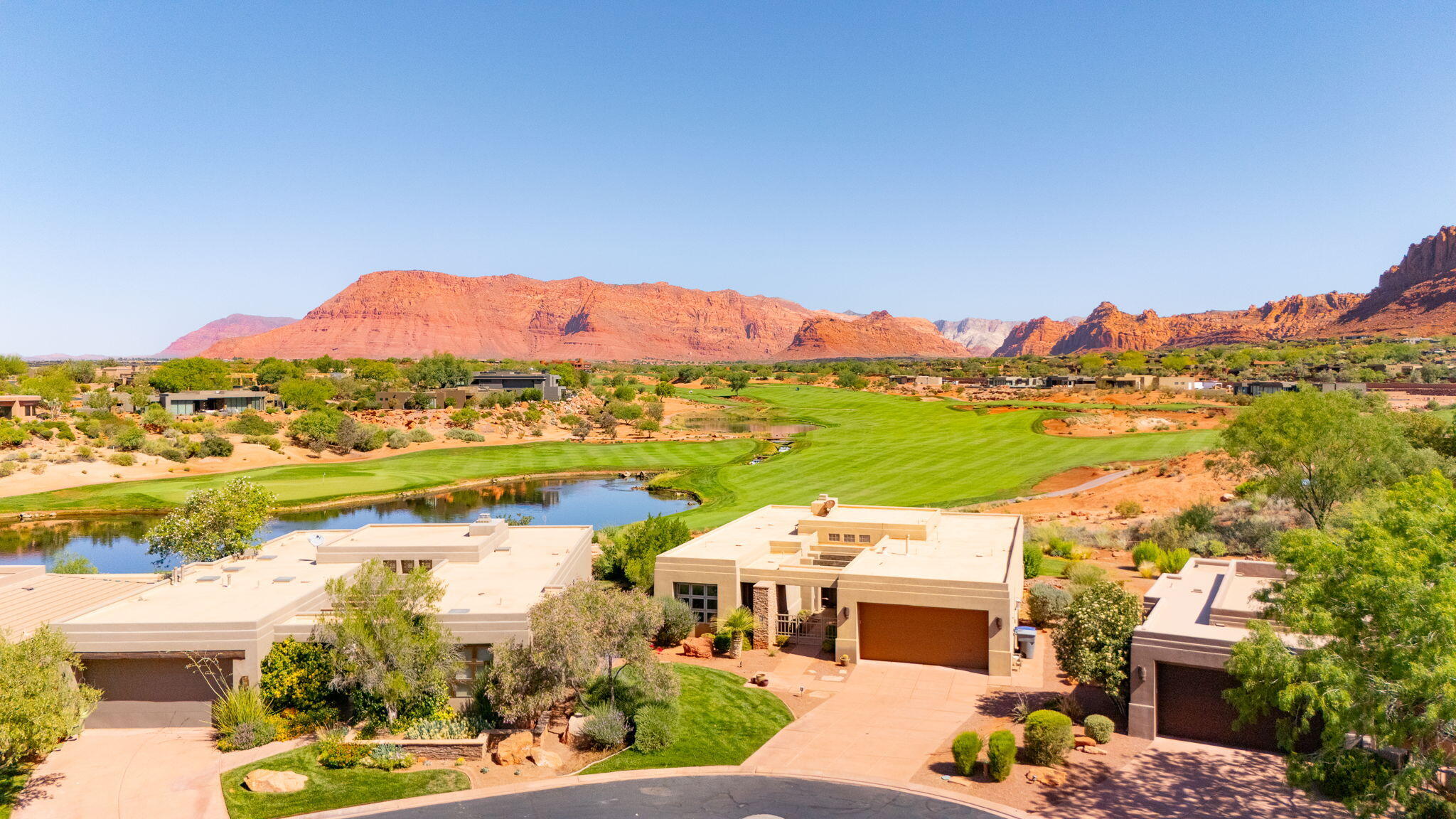 ENTRADA PAIUTE SPRINGS - Residential