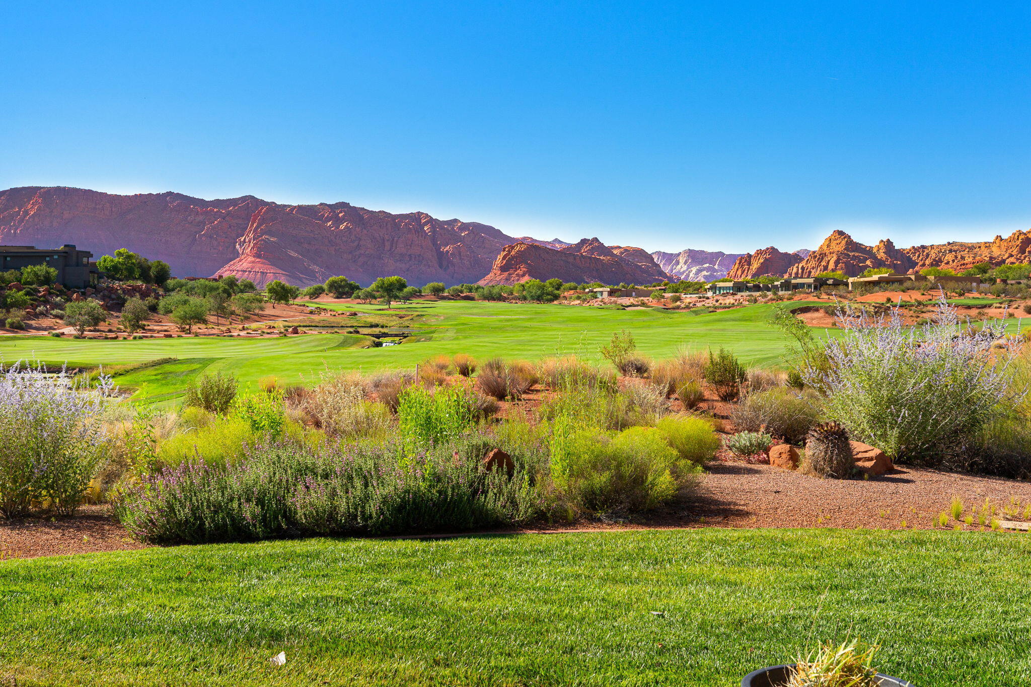 ENTRADA PAIUTE SPRINGS - Residential