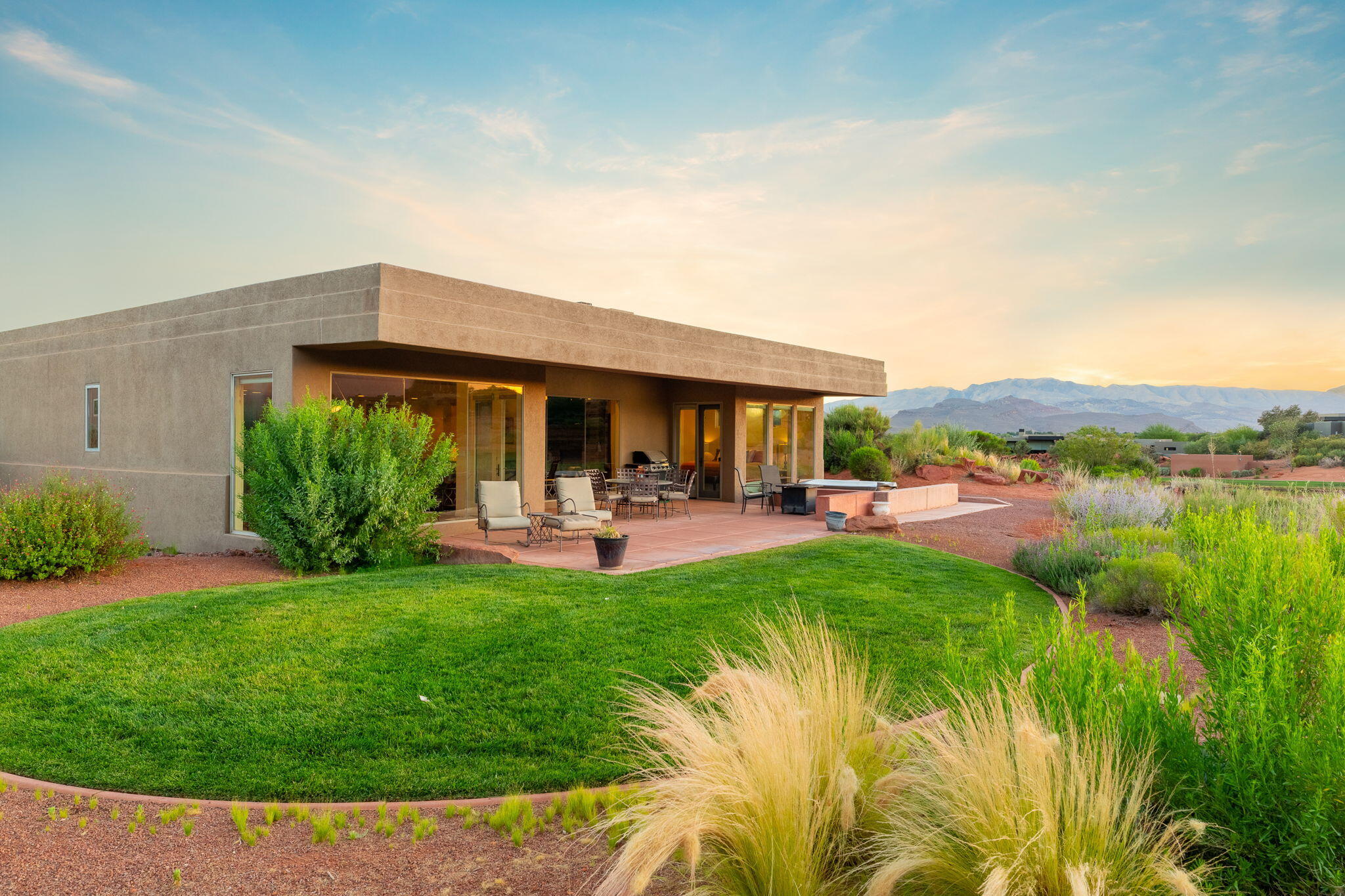 ENTRADA PAIUTE SPRINGS - Residential