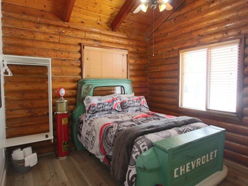 HURRICANE TOWNSITE - Residential