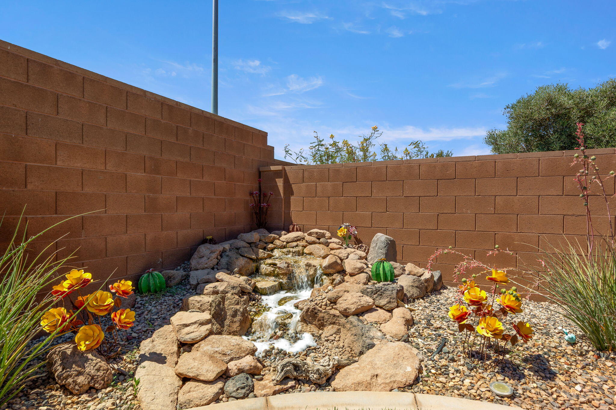 FIELDSTONE - Residential