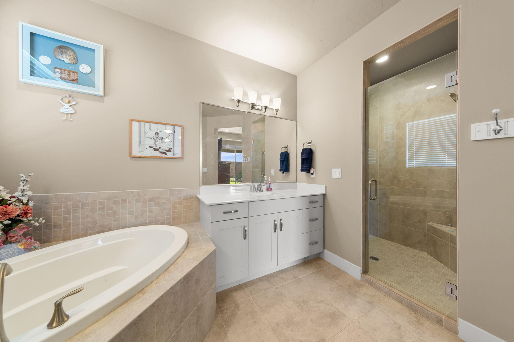 FIELDSTONE - Residential