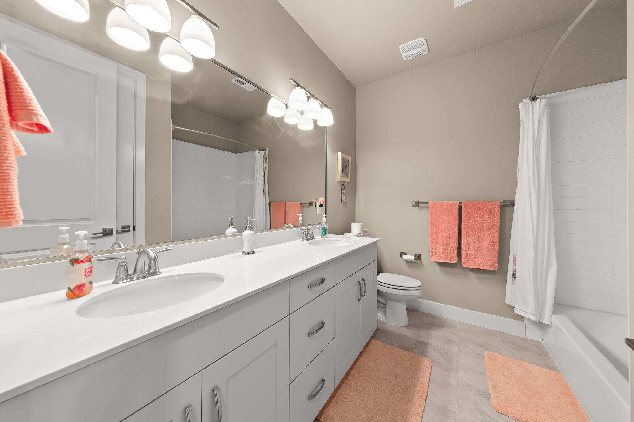 FIELDSTONE - Residential