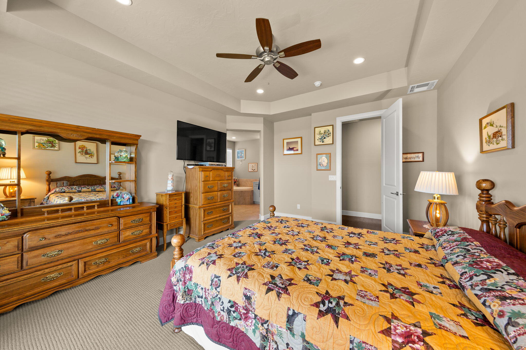 FIELDSTONE - Residential