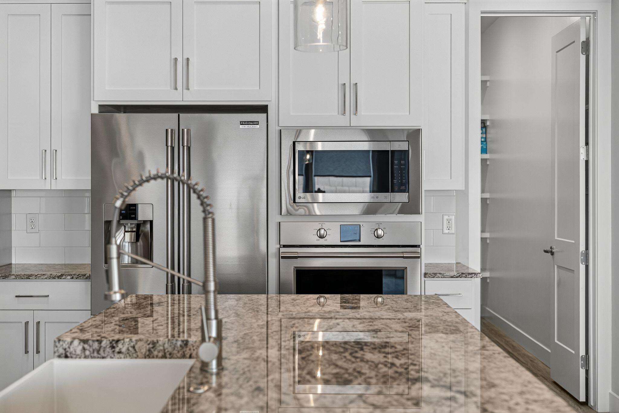 PECAN VALLEY - Residential