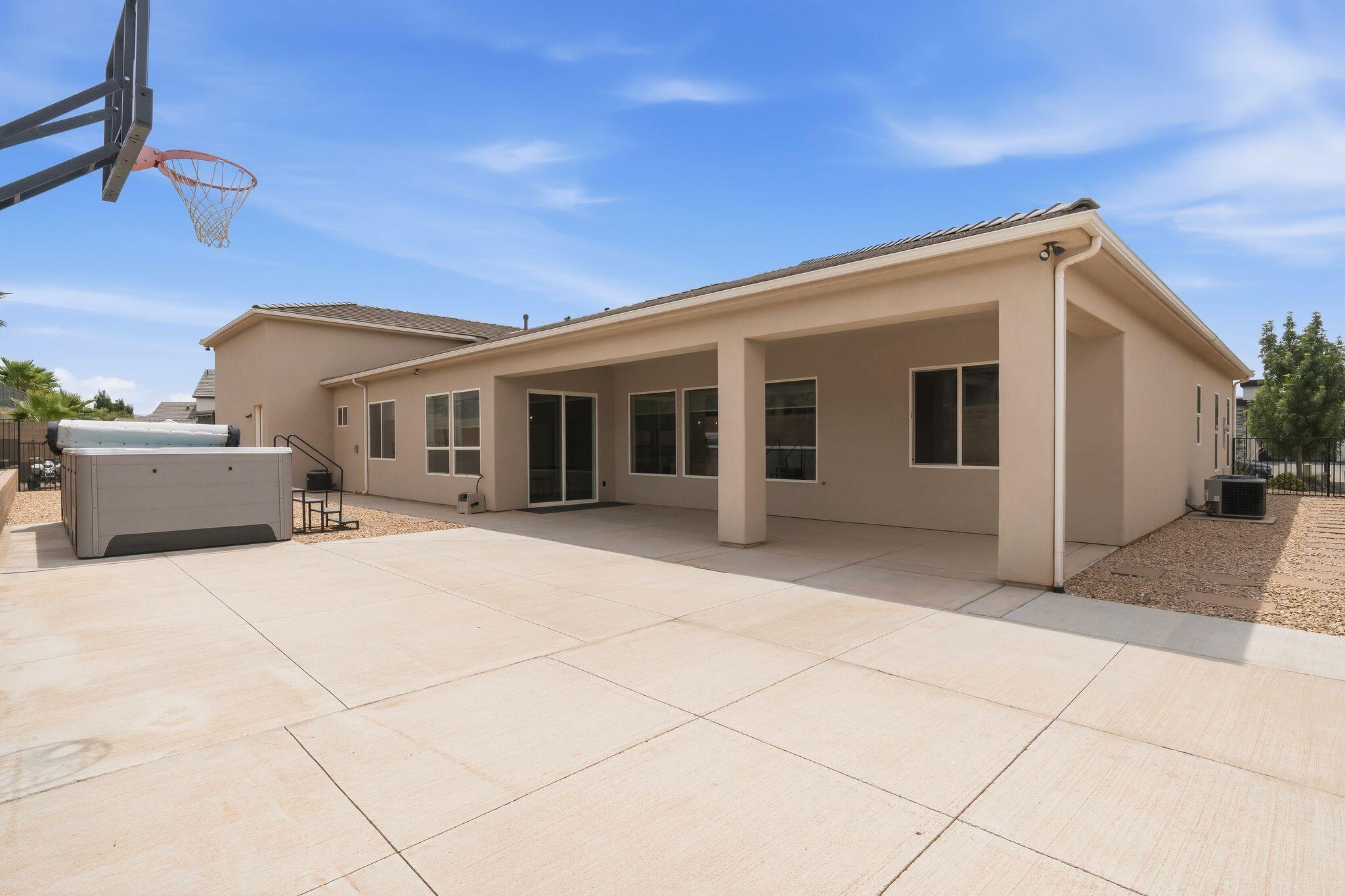 PECAN VALLEY - Residential