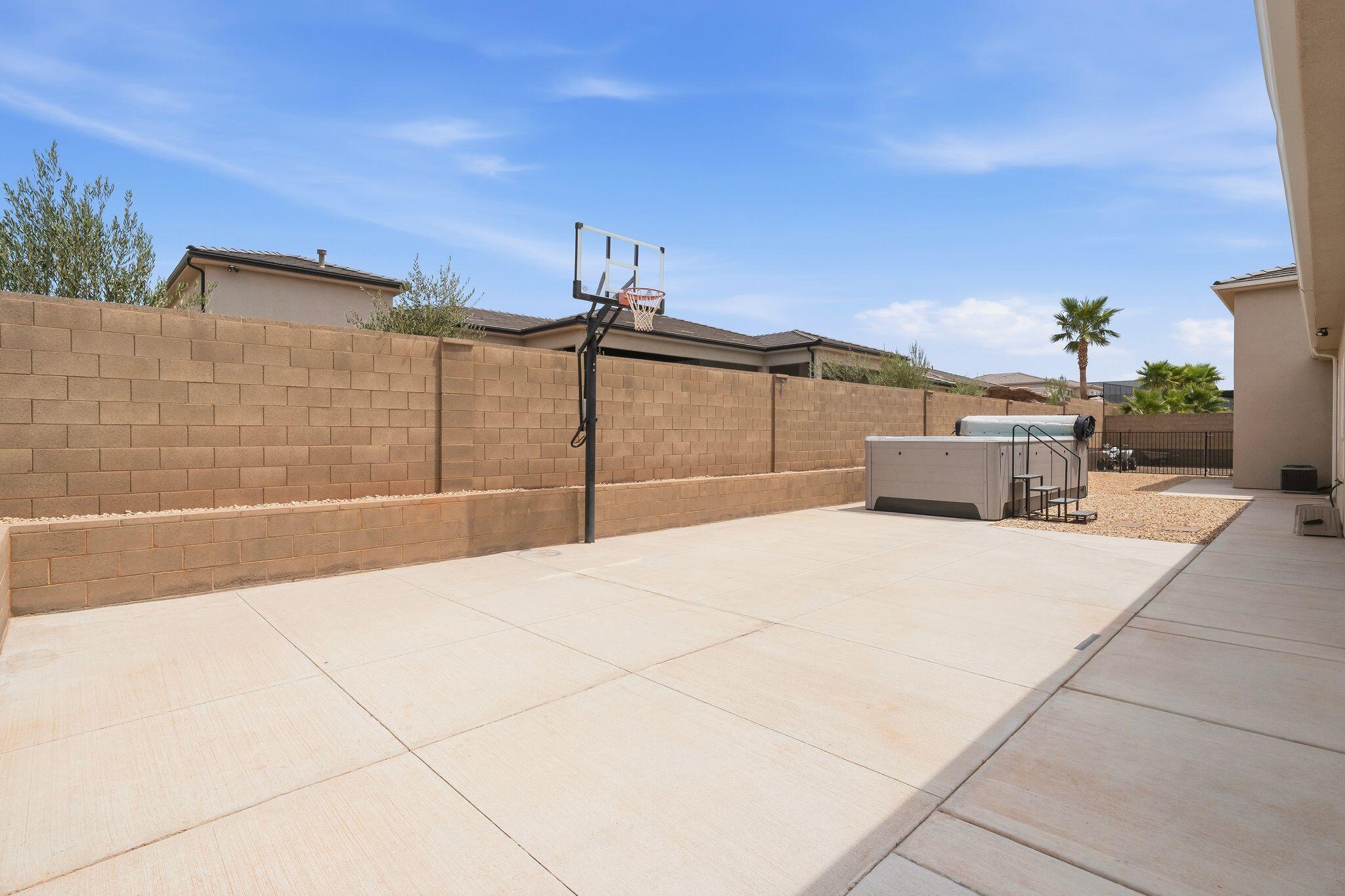 PECAN VALLEY - Residential
