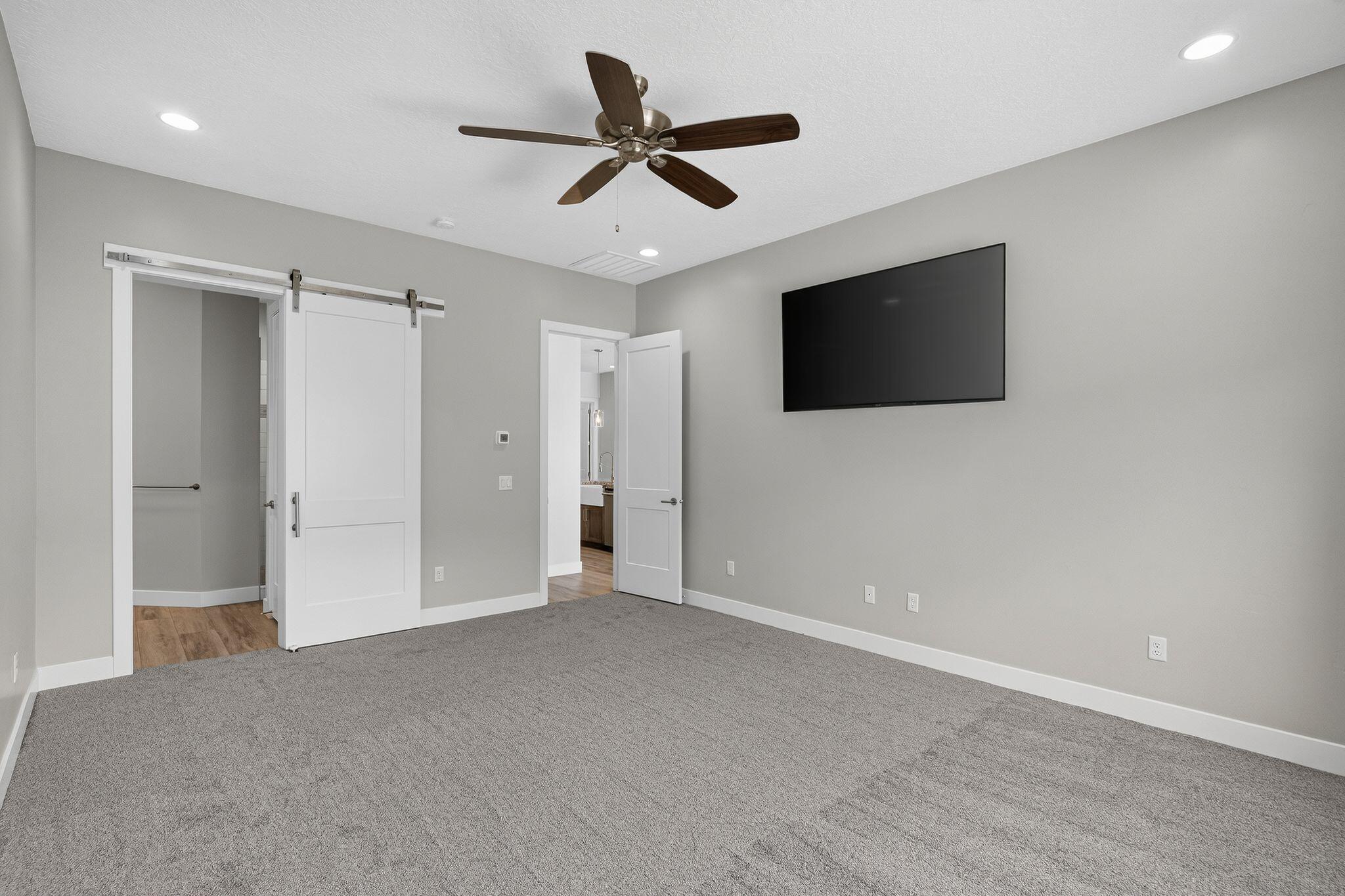 PECAN VALLEY - Residential
