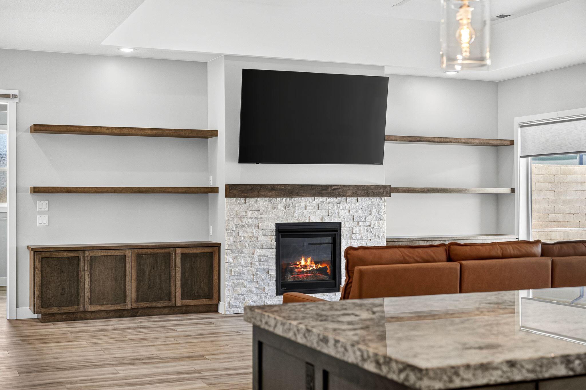 PECAN VALLEY - Residential